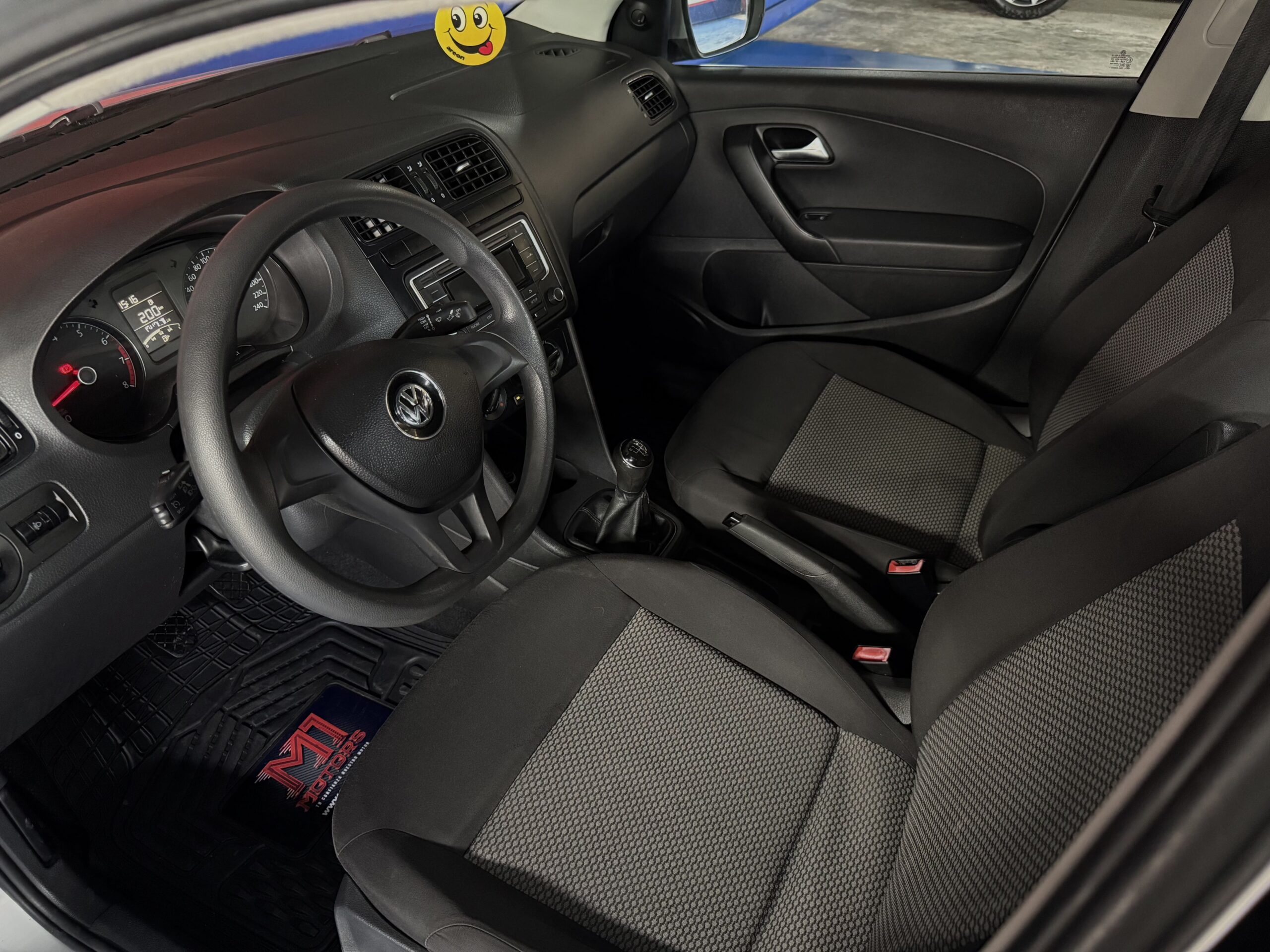 VOLKSWAGEN VENTO COMFORTLINE 2017