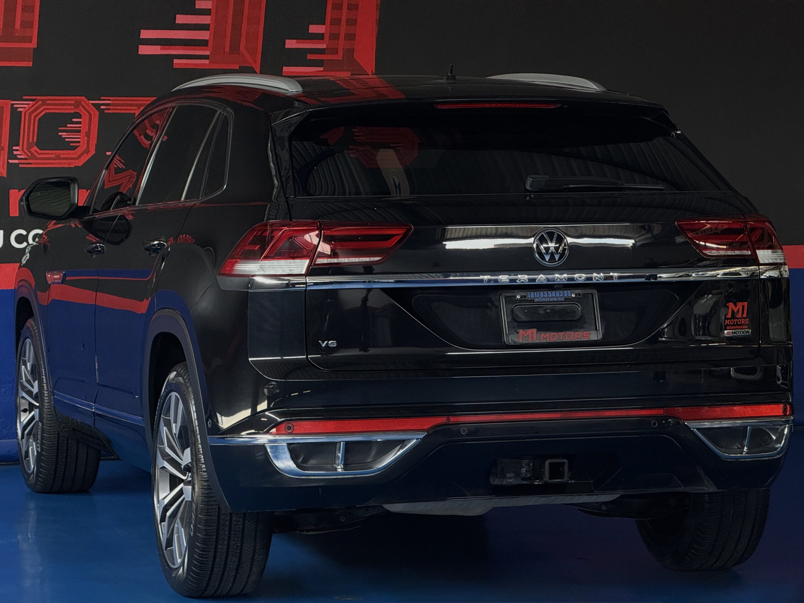 VOLKSWAGEN TERAMONT CROSS SPORT R-LINE 2022