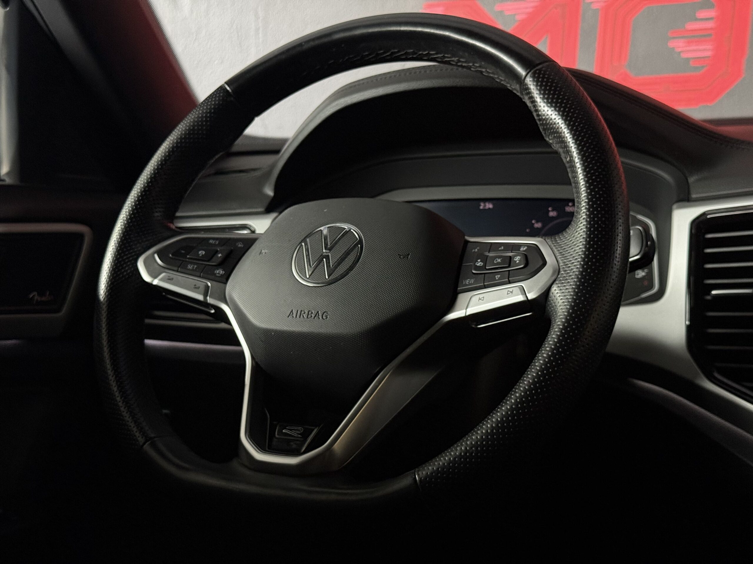 VOLKSWAGEN TERAMONT CROSS SPORT R-LINE 2022