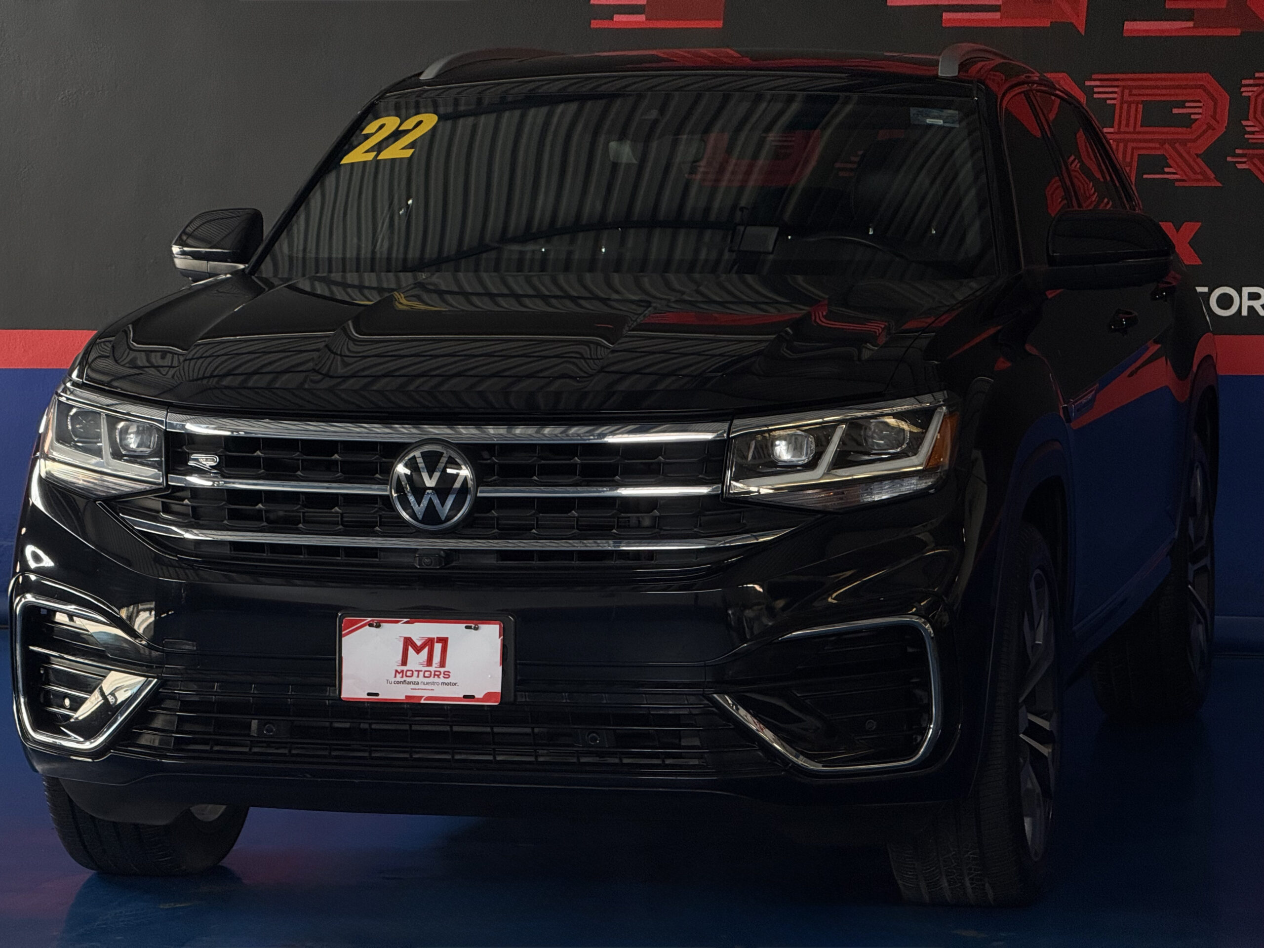 VOLKSWAGEN TERAMONT CROSS SPORT R-LINE 2022
