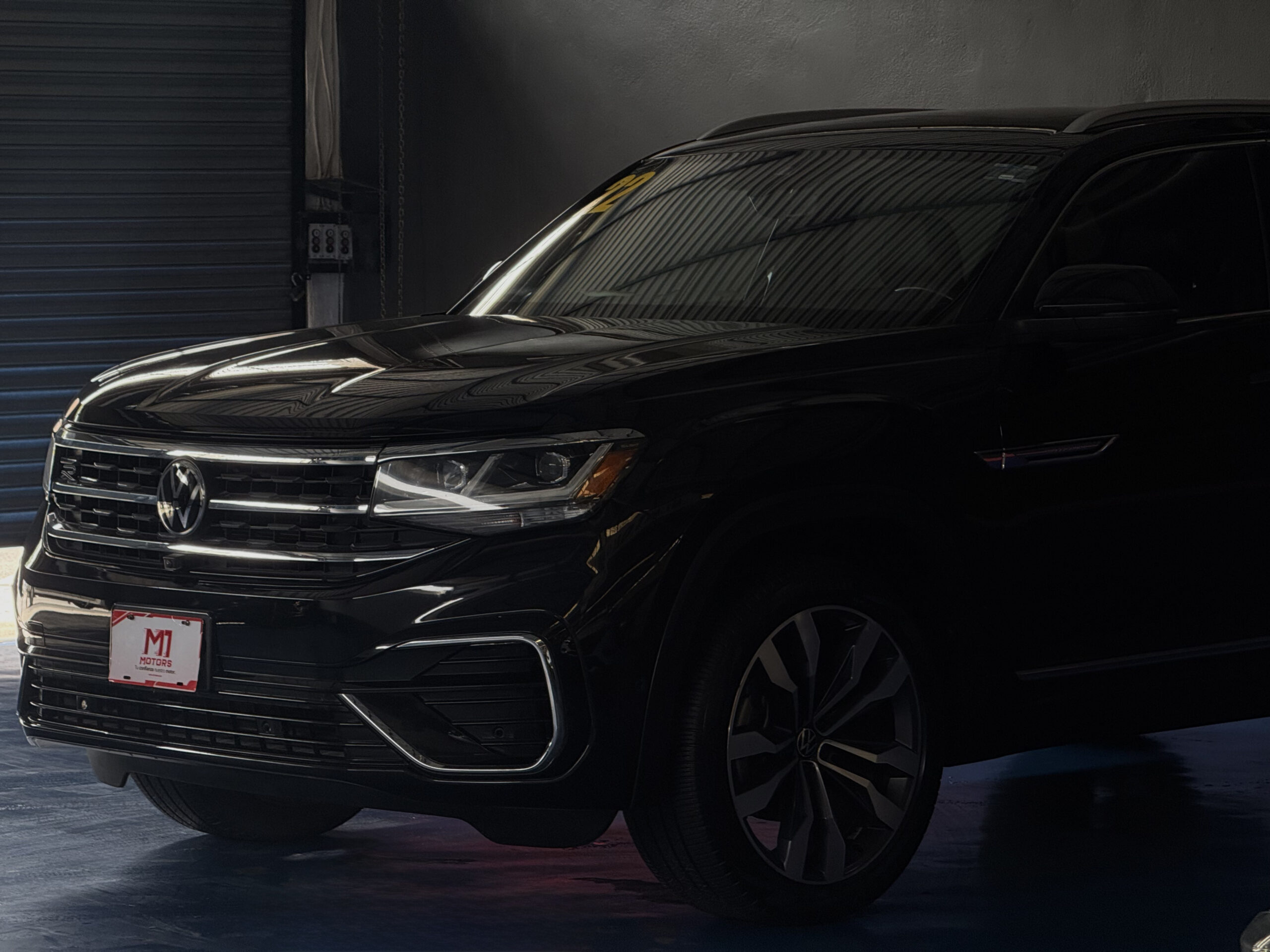 VOLKSWAGEN TERAMONT CROSS SPORT R-LINE 2022