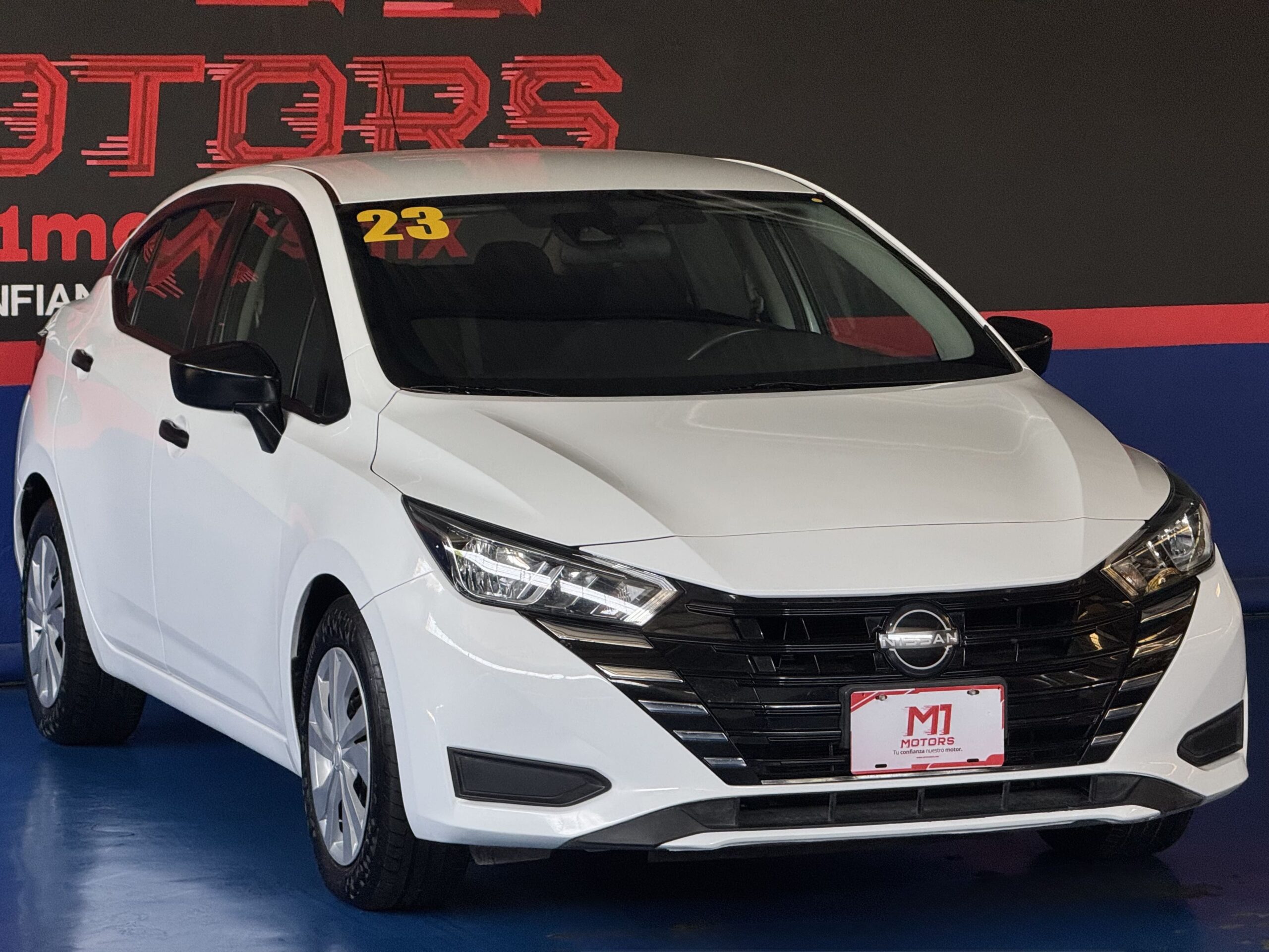 NISSAN VERSA SENSE CVT 2023