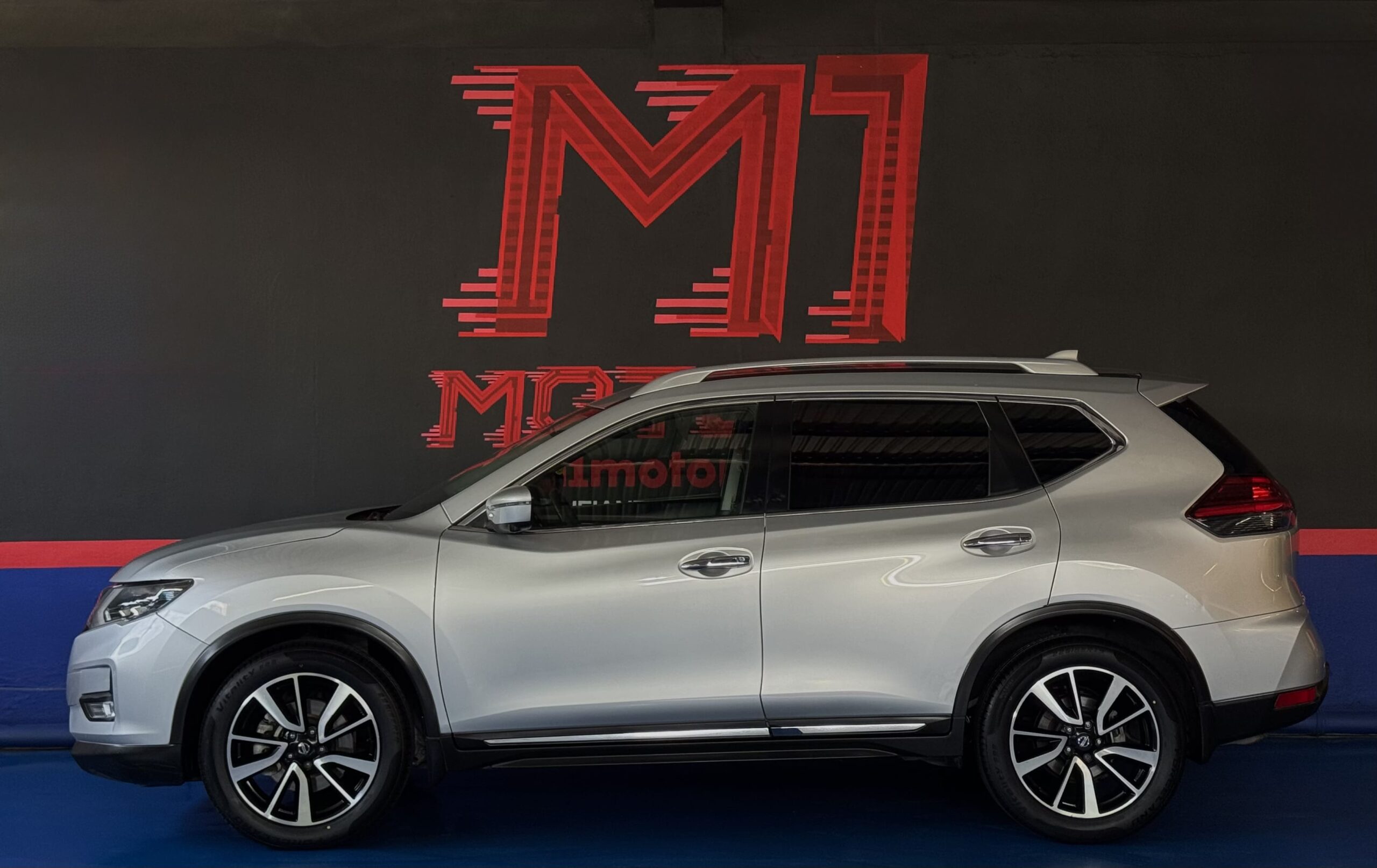 NISSAN X-TRAIL EXCLUSIVE CVT 2018