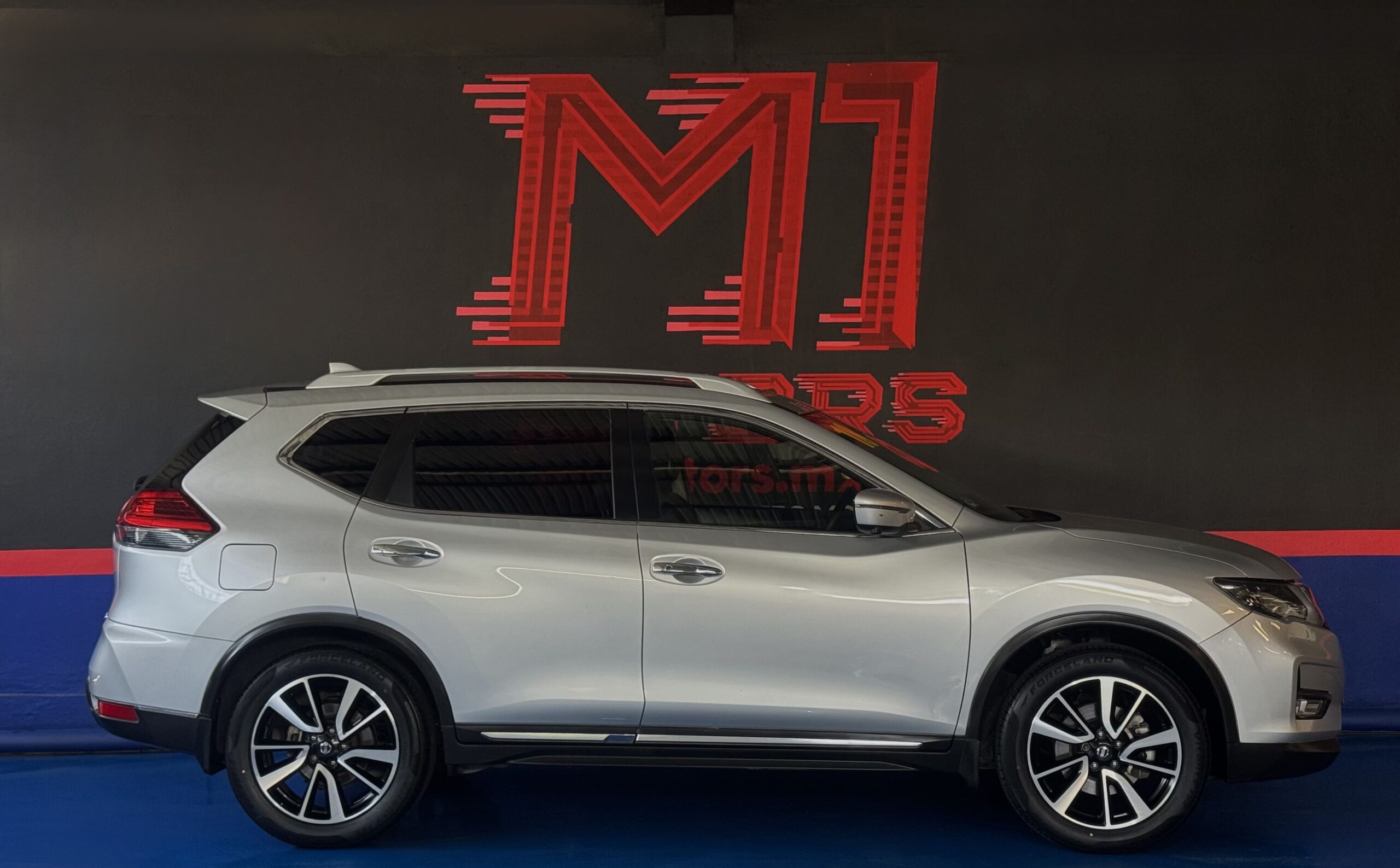 NISSAN X-TRAIL EXCLUSIVE CVT 2018
