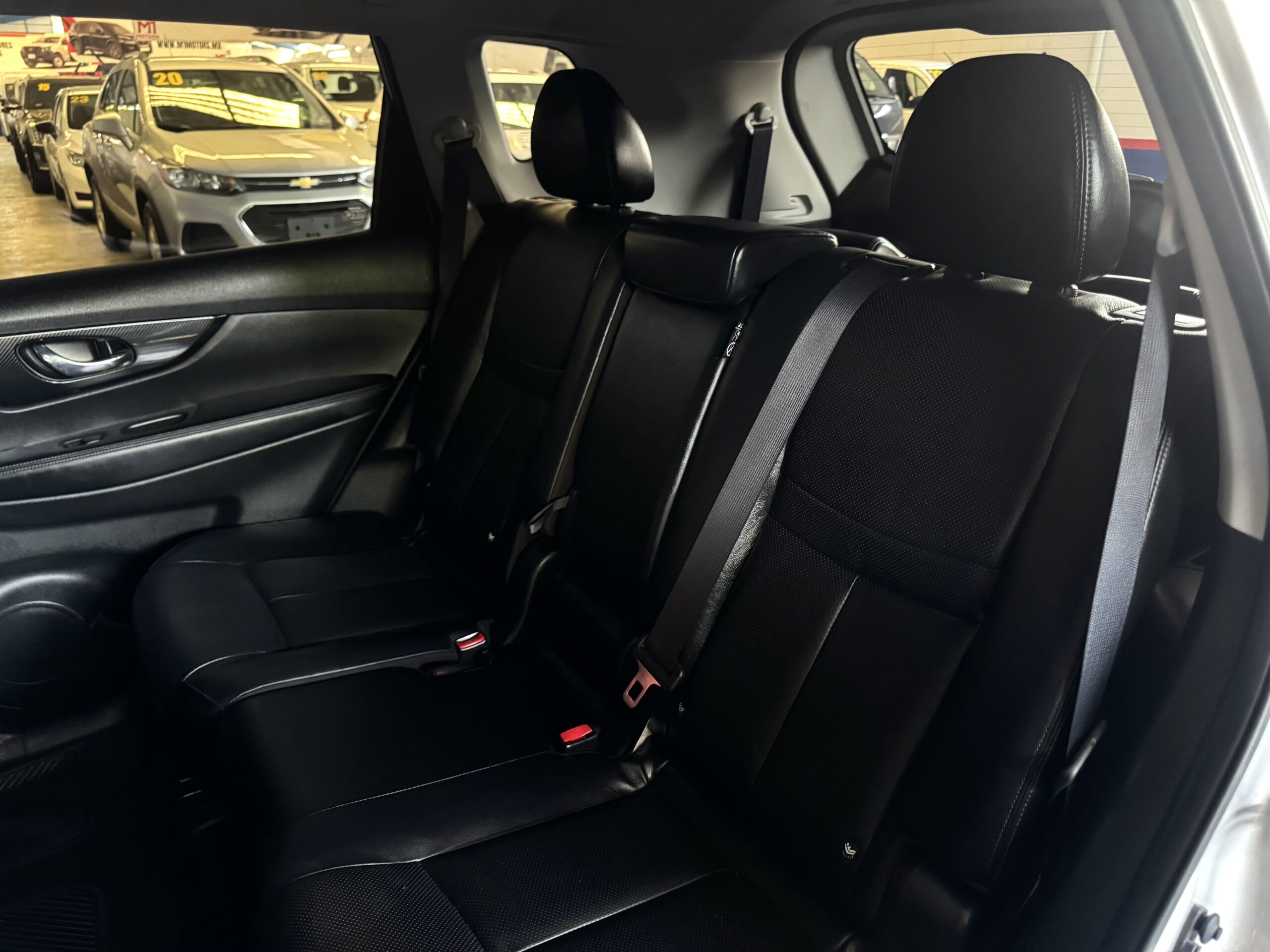 NISSAN X-TRAIL EXCLUSIVE CVT 2018