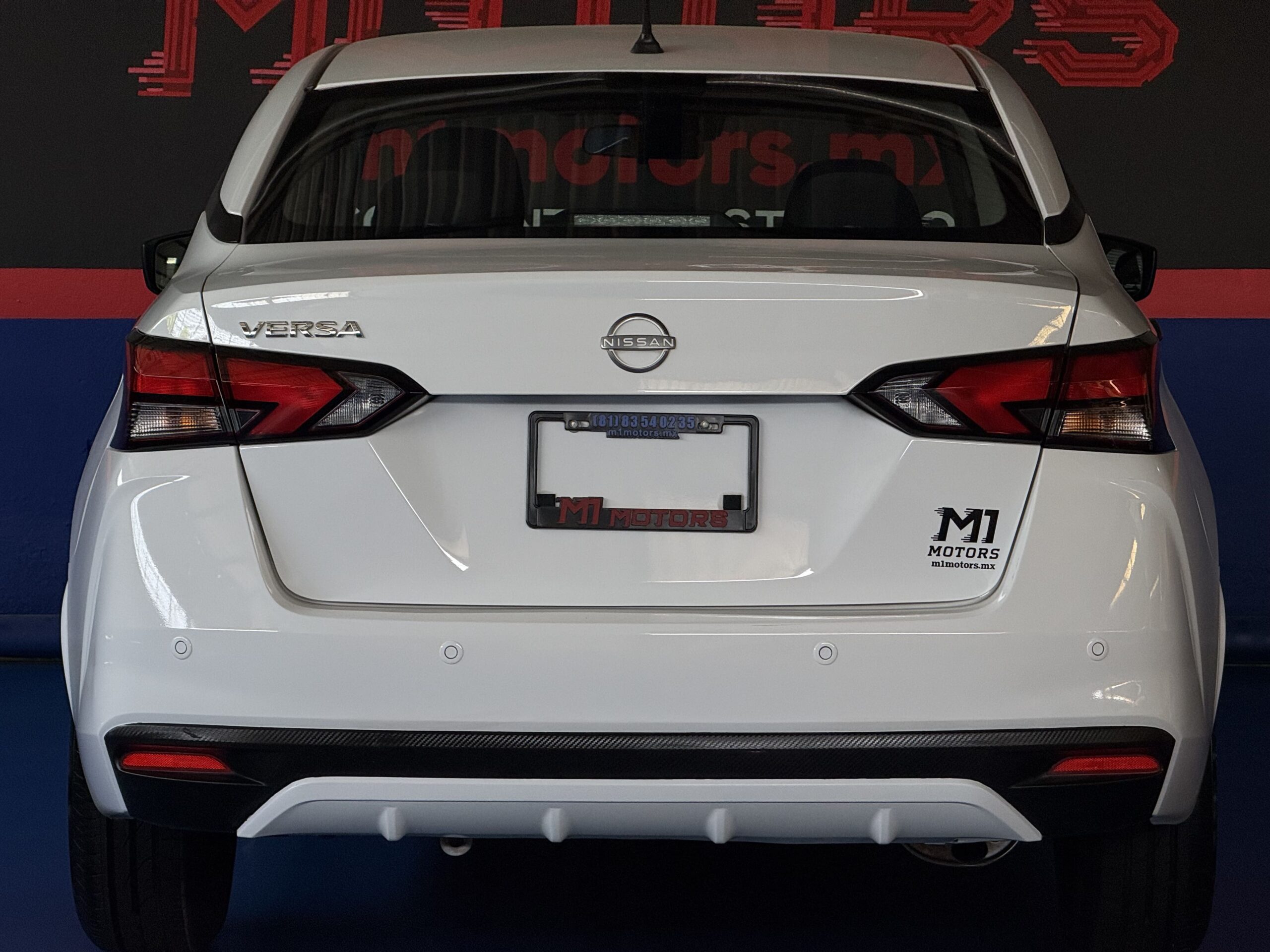 NISSAN VERSA SENSE CVT 2023