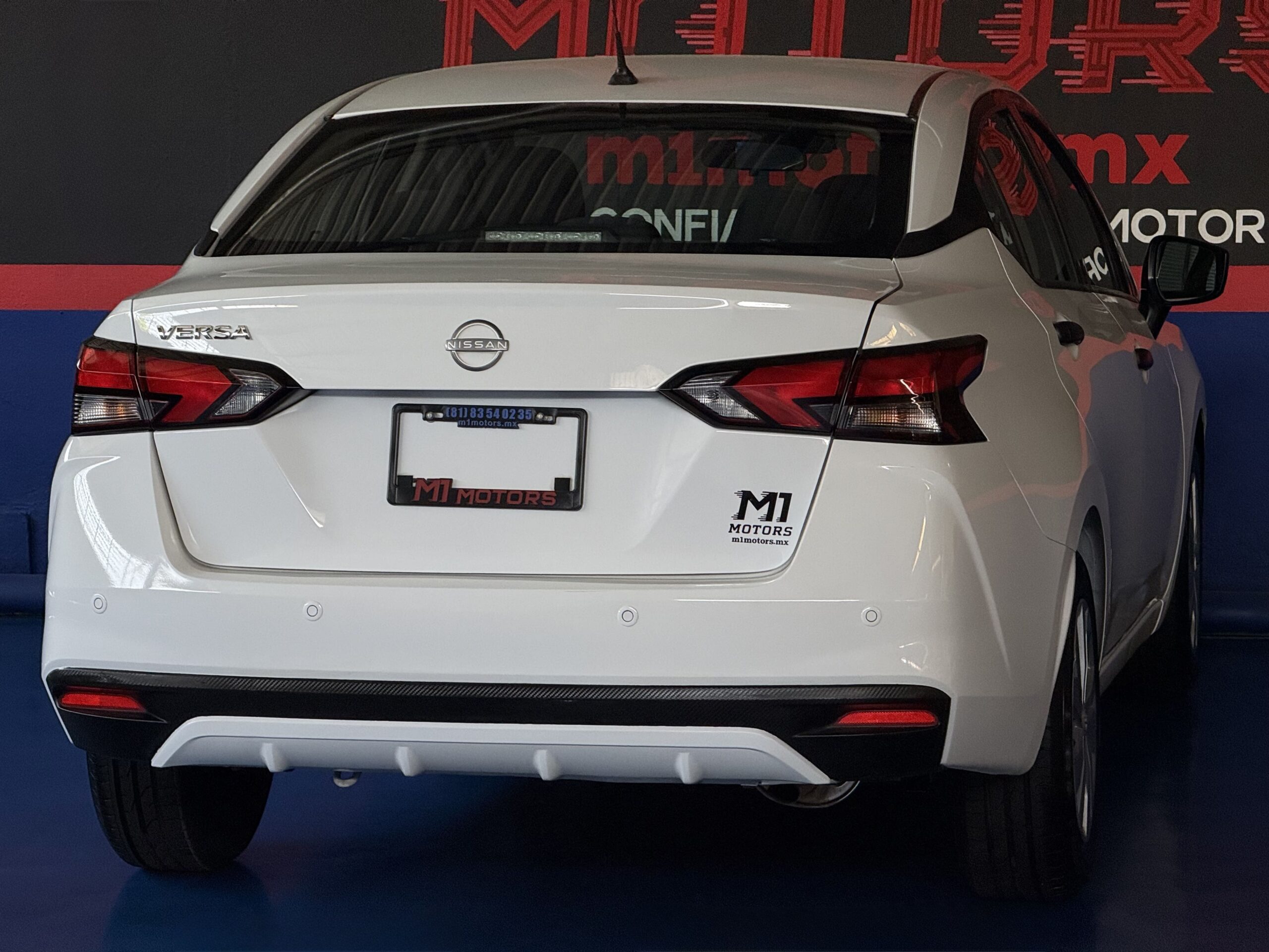 NISSAN VERSA SENSE CVT 2023