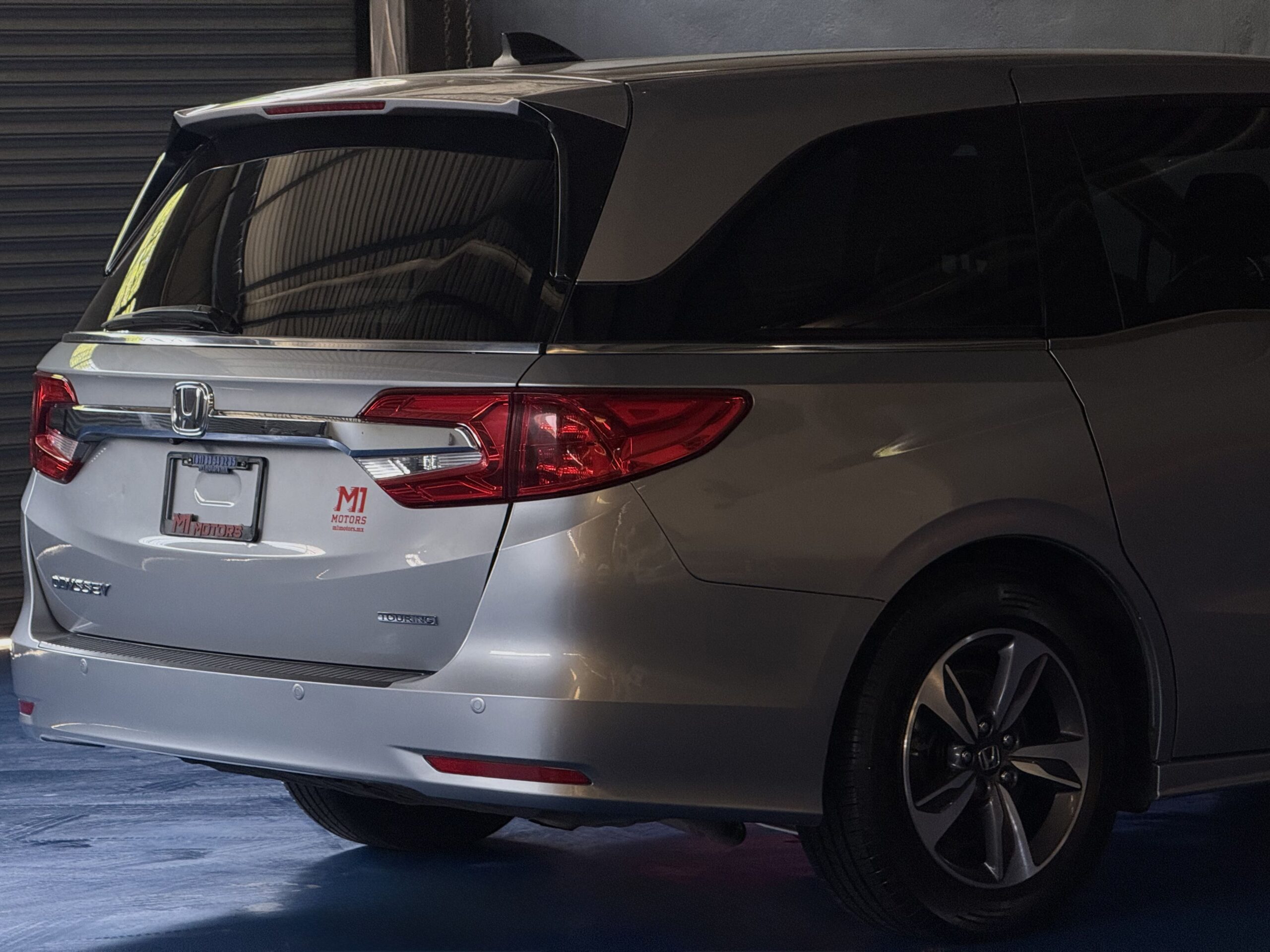 HONDA ODYSSEY TOURING