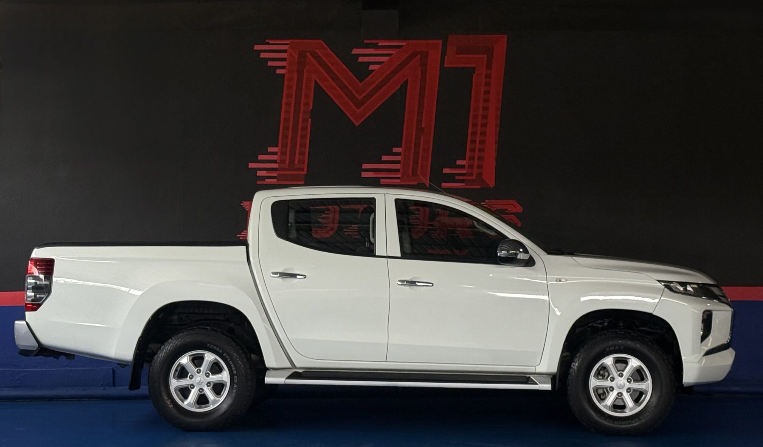 MITSUBISHI L200 GLX 4X4 2022