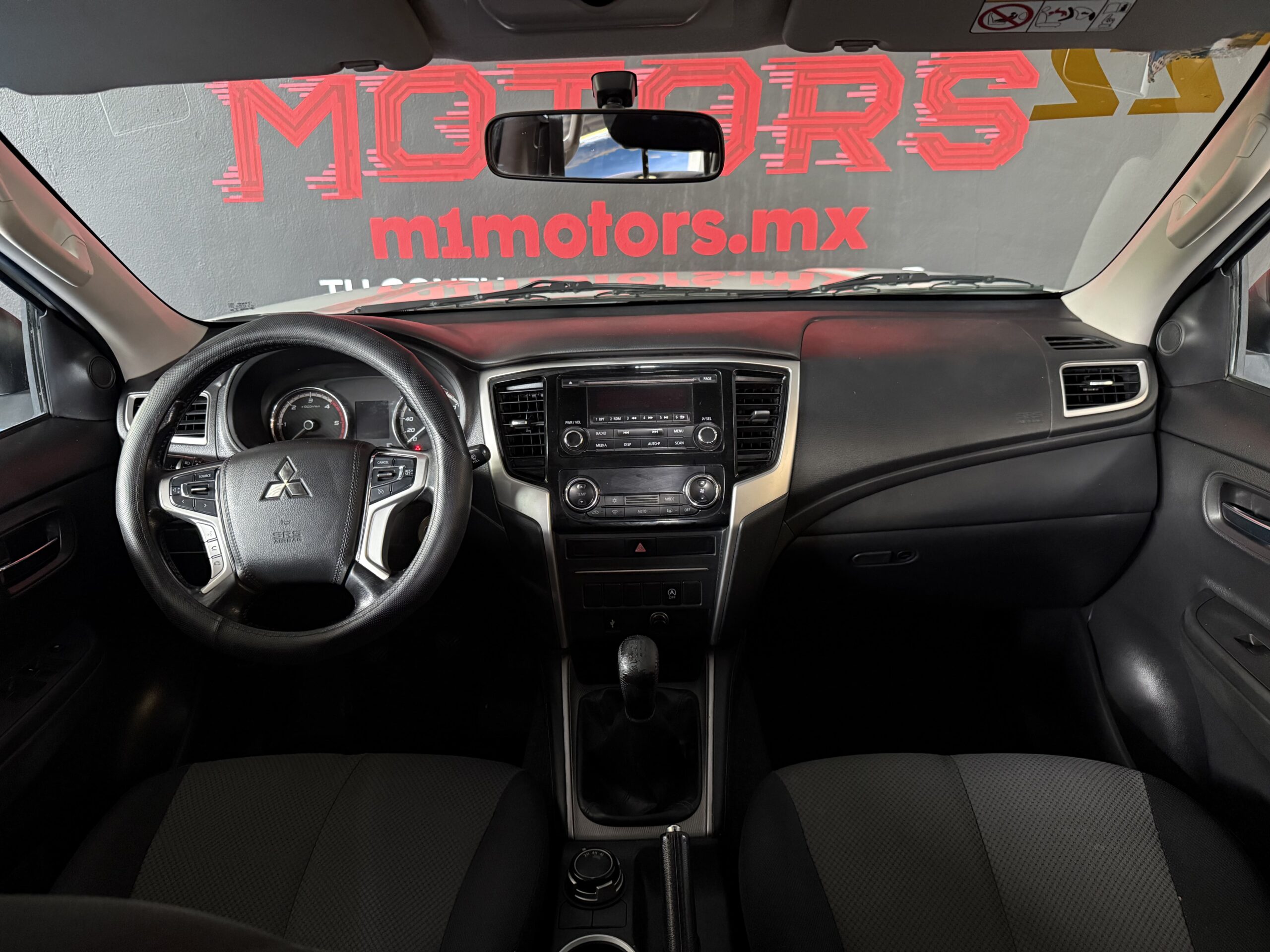 MITSUBISHI L200 GLX 4X4 2022