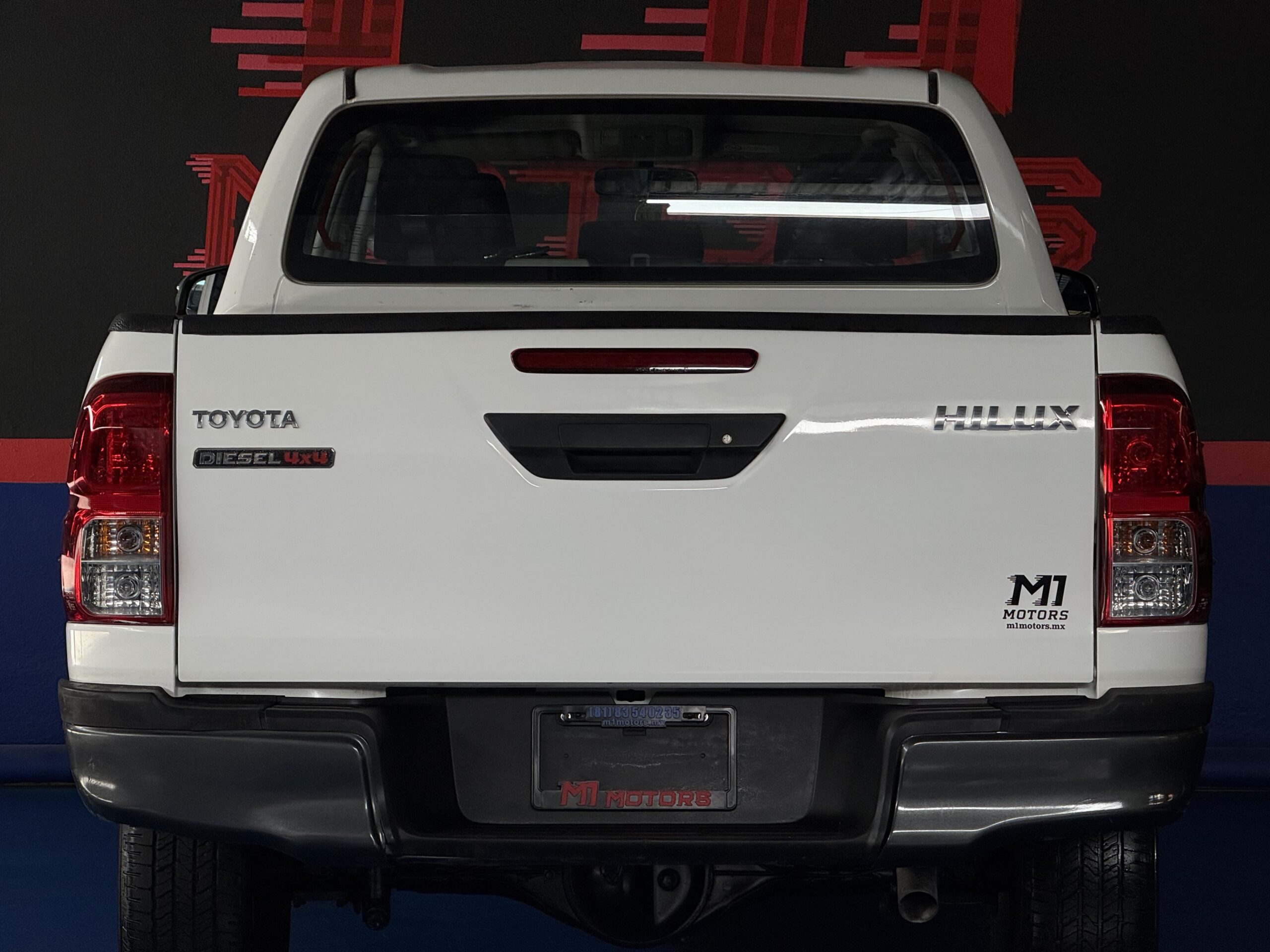 TOYOTA HILUX DOBLE CABINA DIESEL 2024