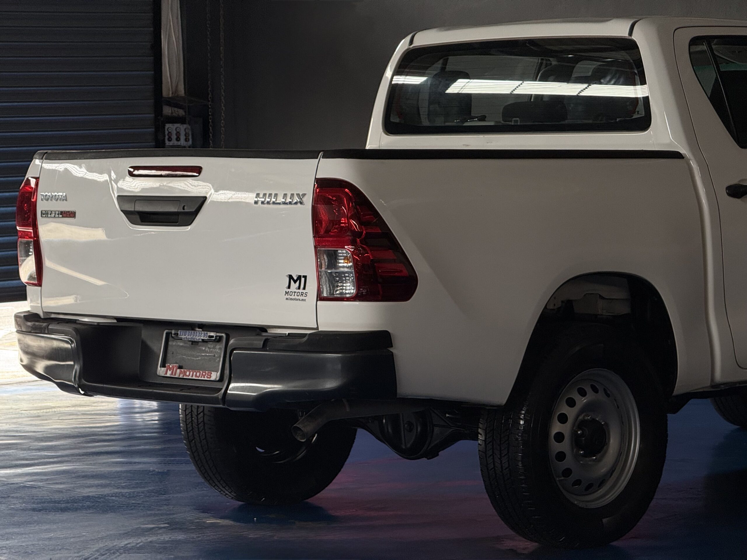 TOYOTA HILUX DOBLE CABINA DIESEL 2024
