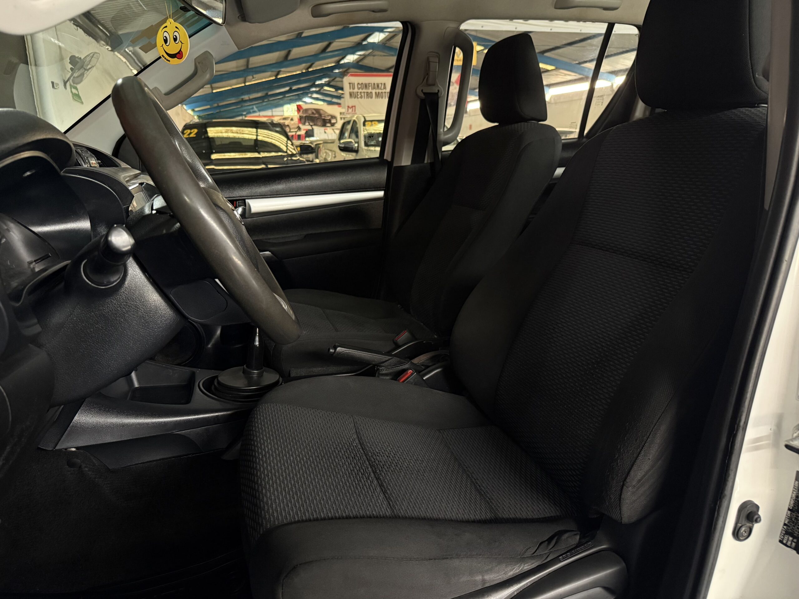 TOYOTA HILUX DOBLE CABINA DIESEL 2024
