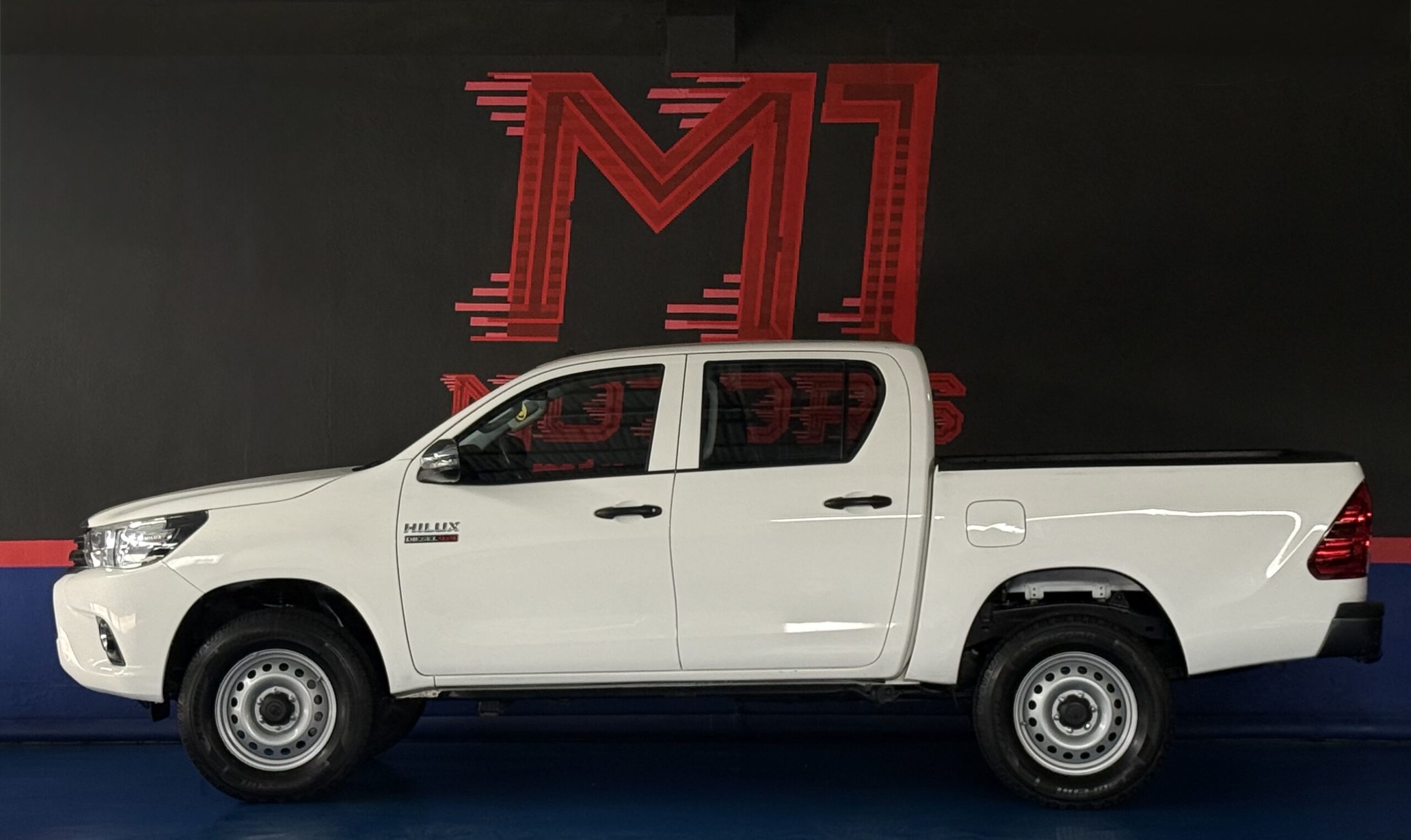 TOYOTA HILUX DOBLE CABINA DIESEL 2024