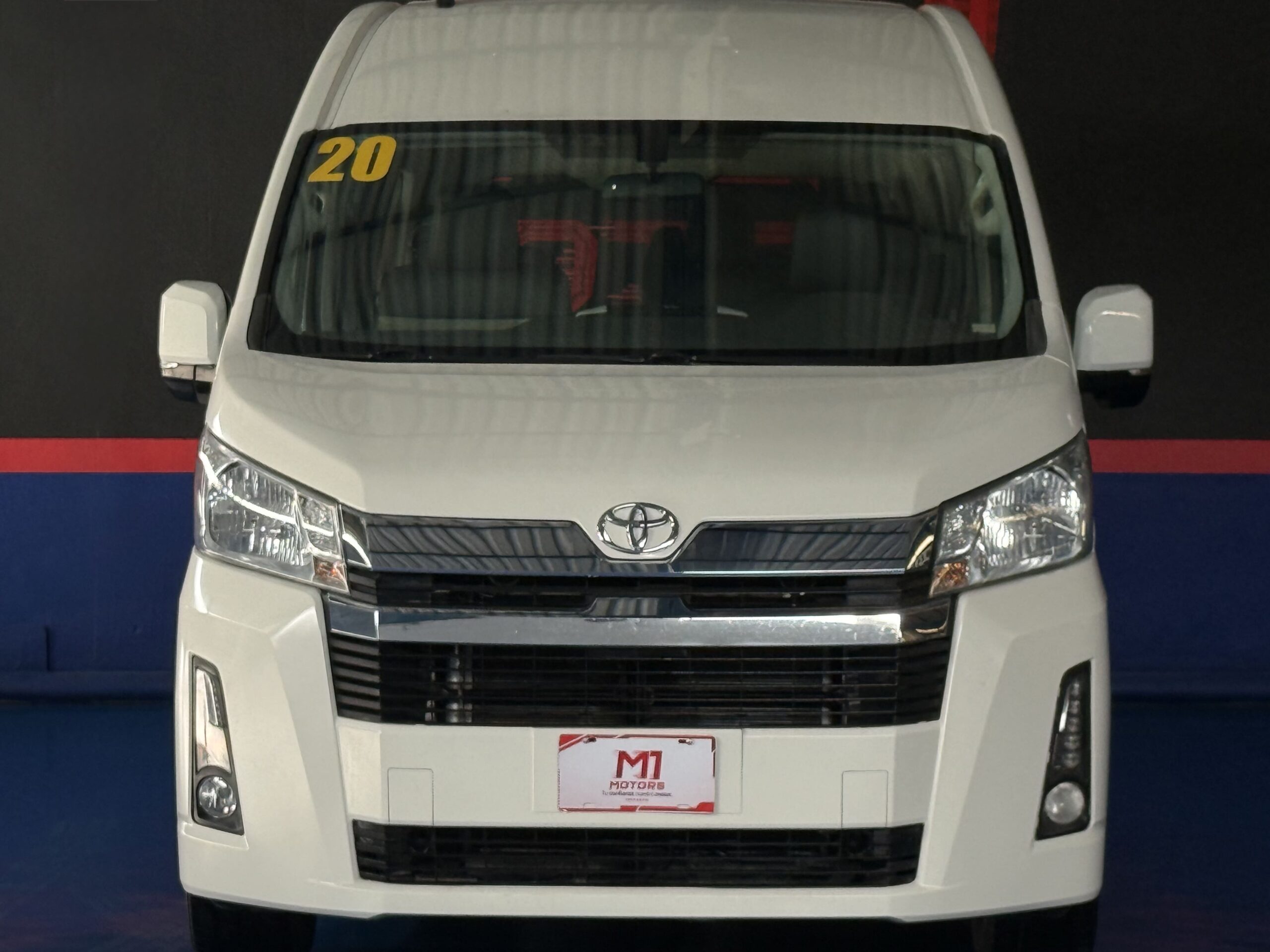 TOYOTA HIACE 12 PAS 2020