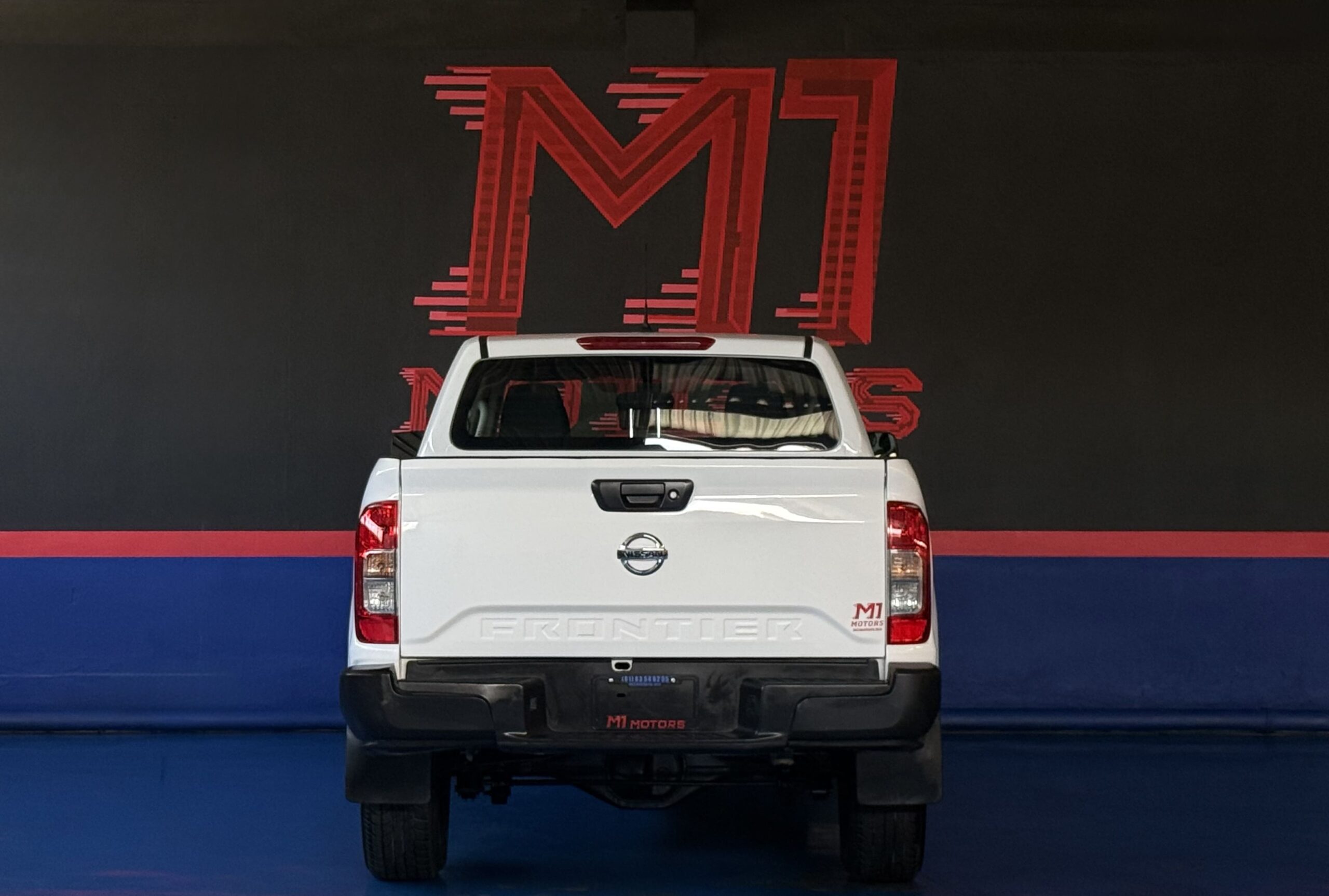 NISSAN FRONTIER DC DIESEL DOB CAB TM 2022