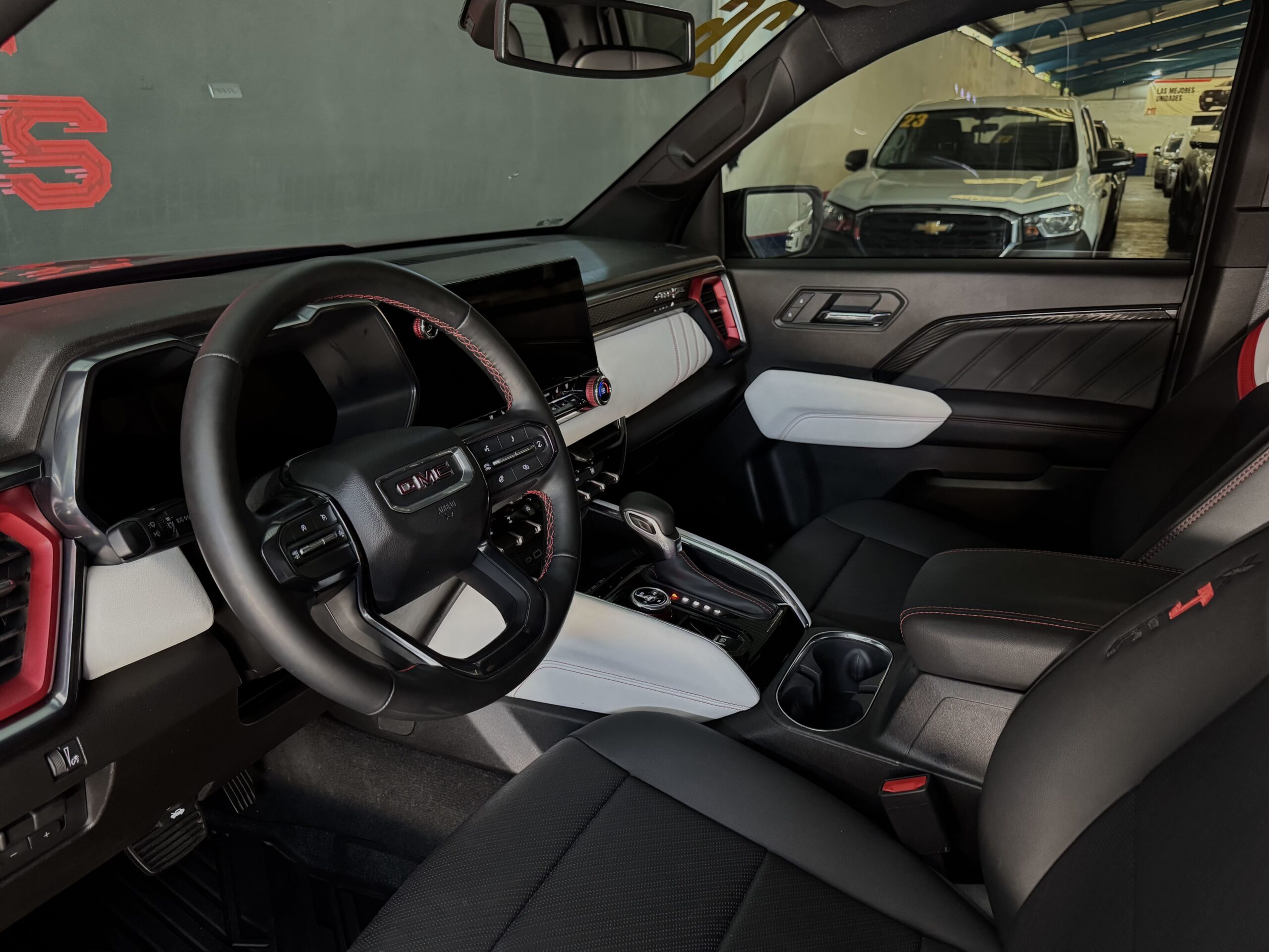 GMC CANYON DOBLE CABINA AT4X 2026