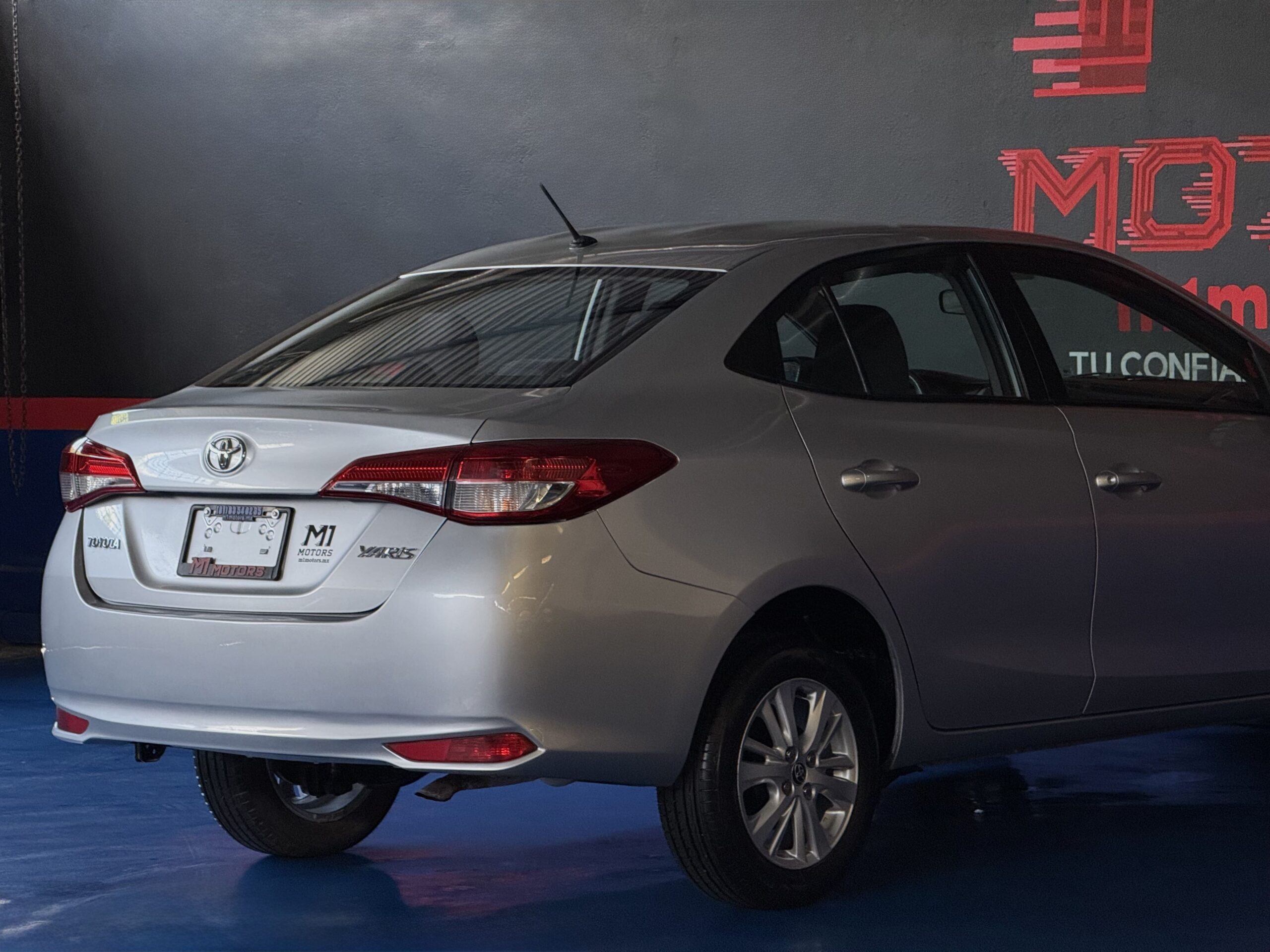 TOYOTA YARIS CORE CVT 2018