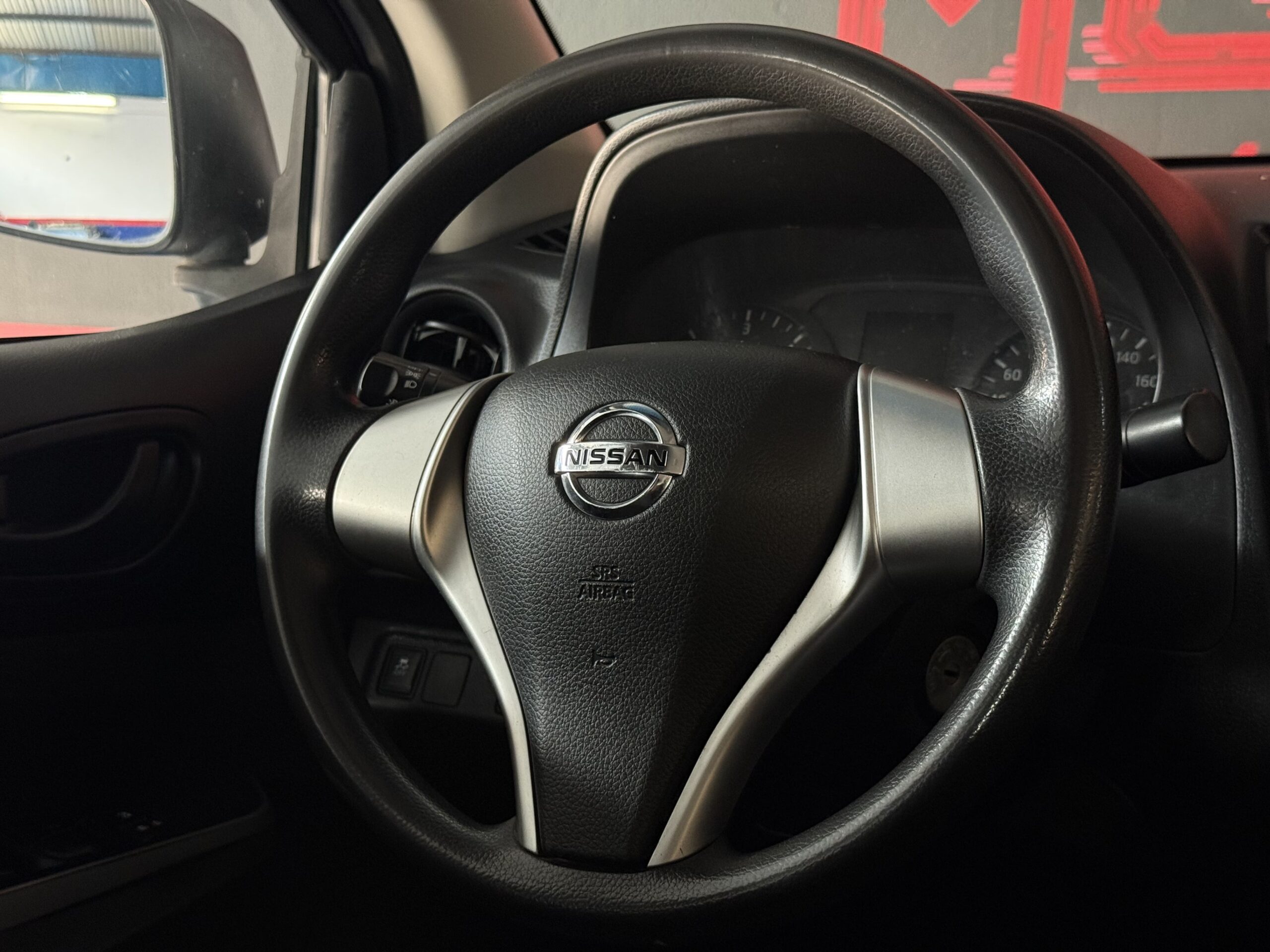NISSAN NP300 FRONTIER DOBLE CABINA DIESEL 4X4 TM