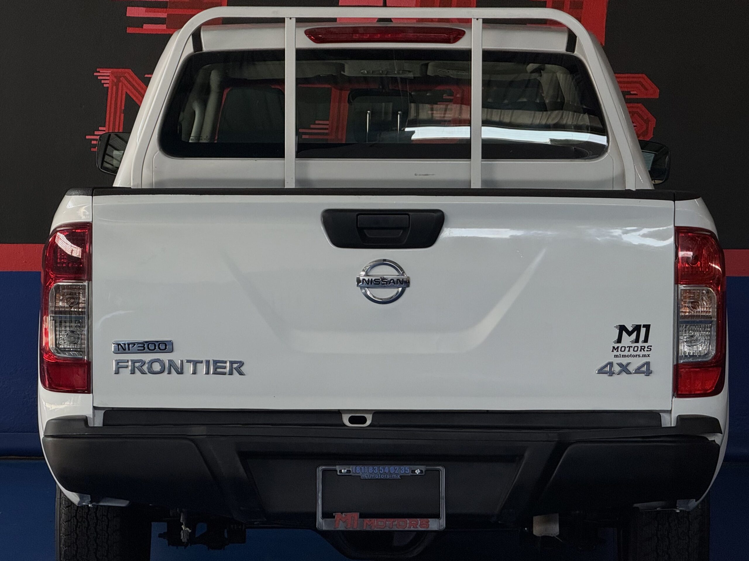 NISSAN NP300 FRONTIER DOBLE CABINA DIESEL 4X4 TM
