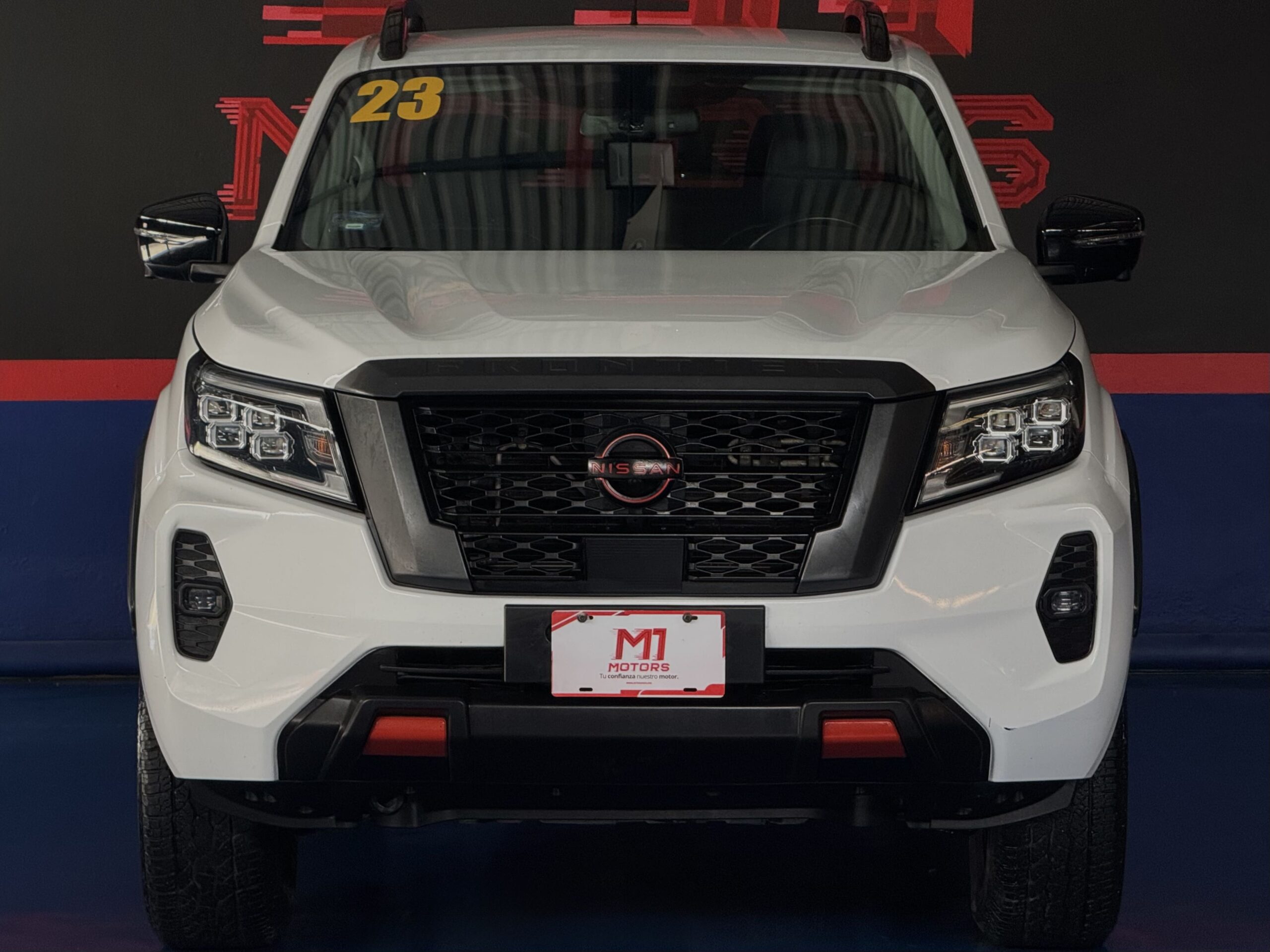 NISSAN FRONTIER PRO-4X 4X4 AT 2023