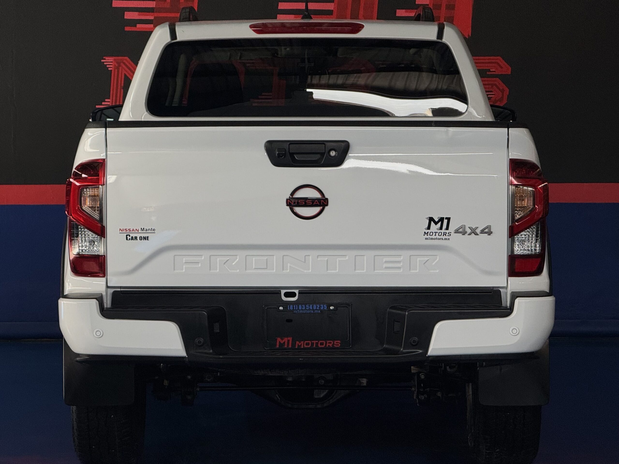 NISSAN FRONTIER PRO-4X 4X4 AT 2023