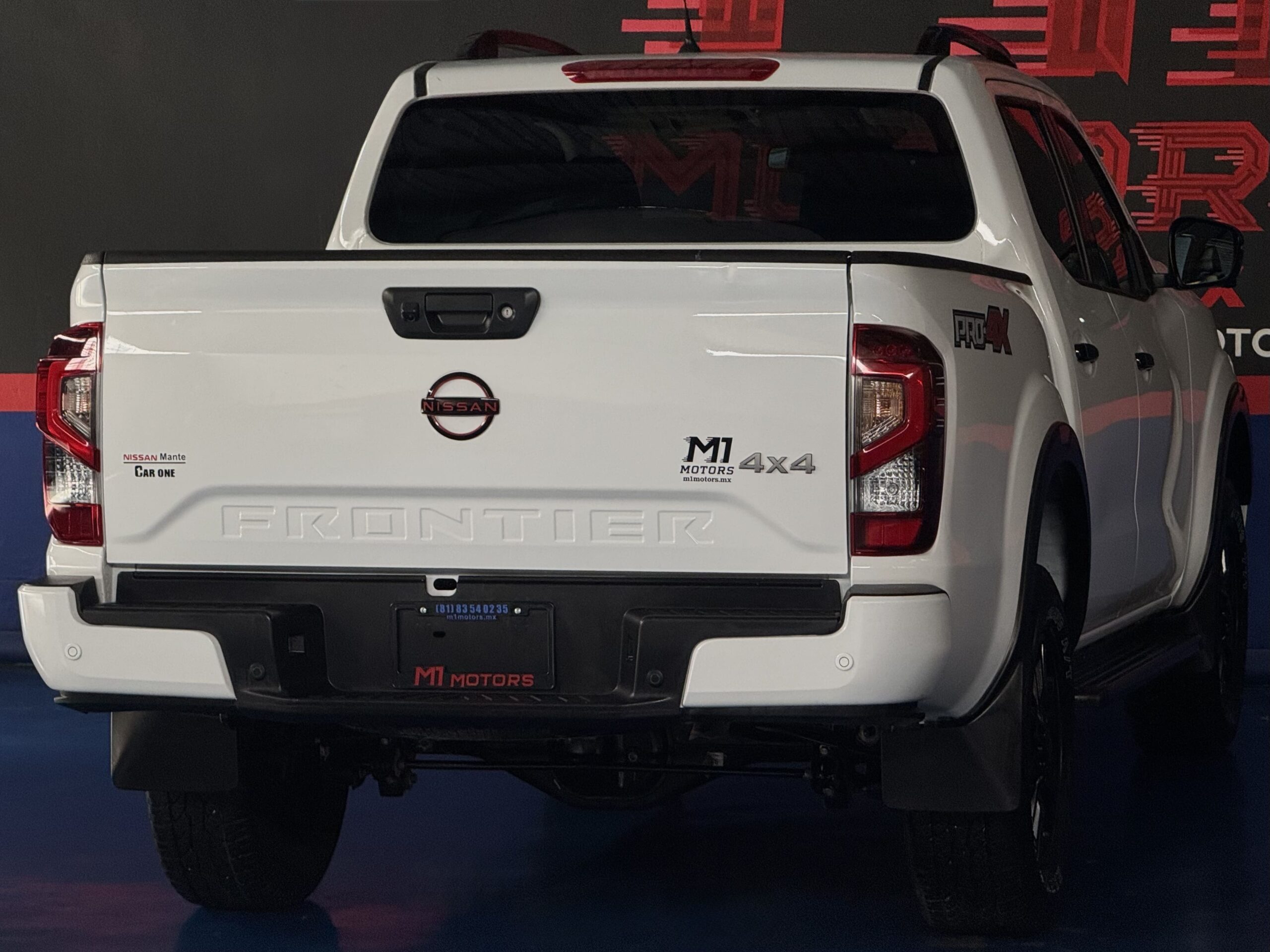 NISSAN FRONTIER PRO-4X 4X4 AT 2023