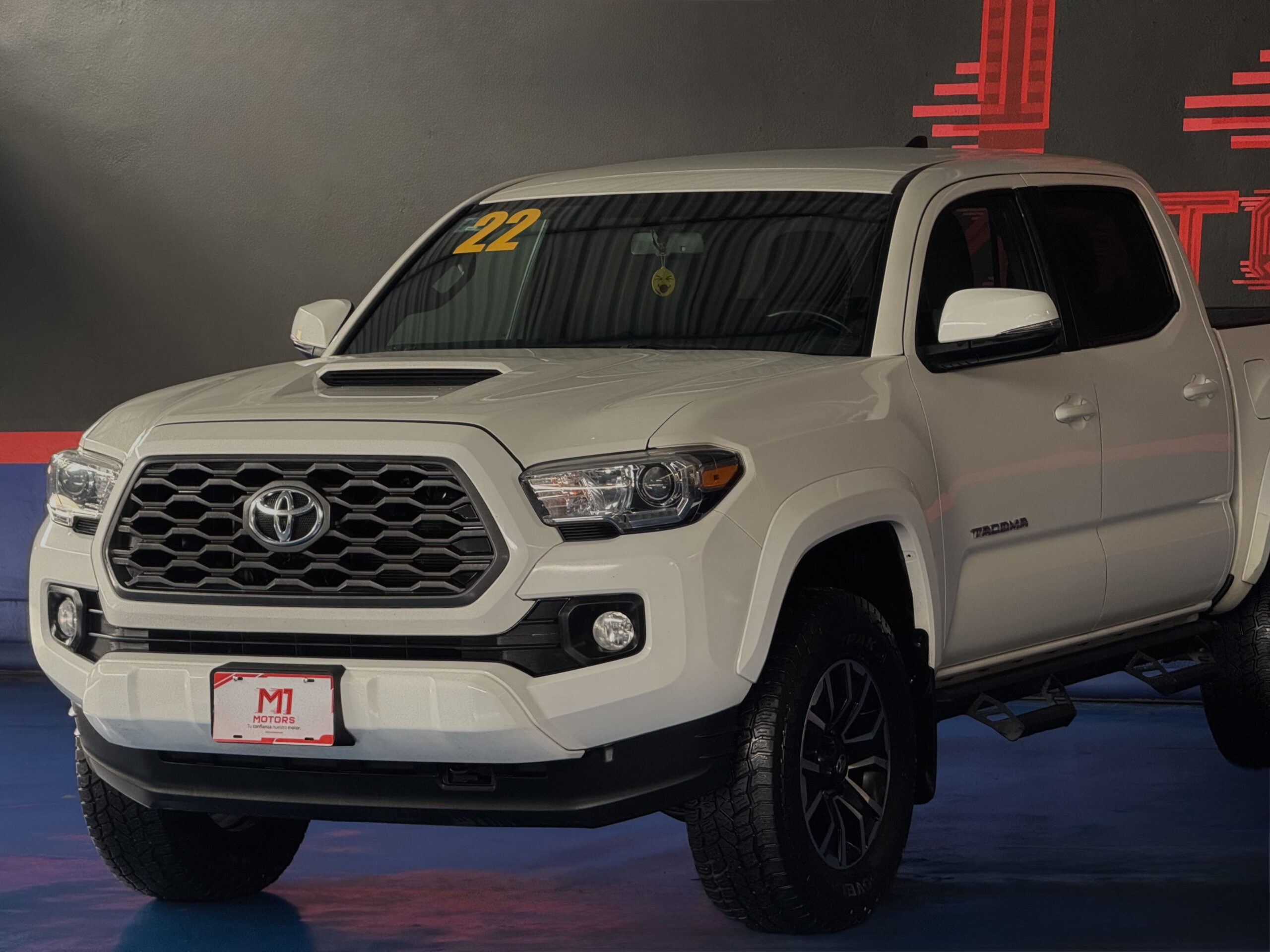 TOYOTA TACOMA TRD SPORT 2022
