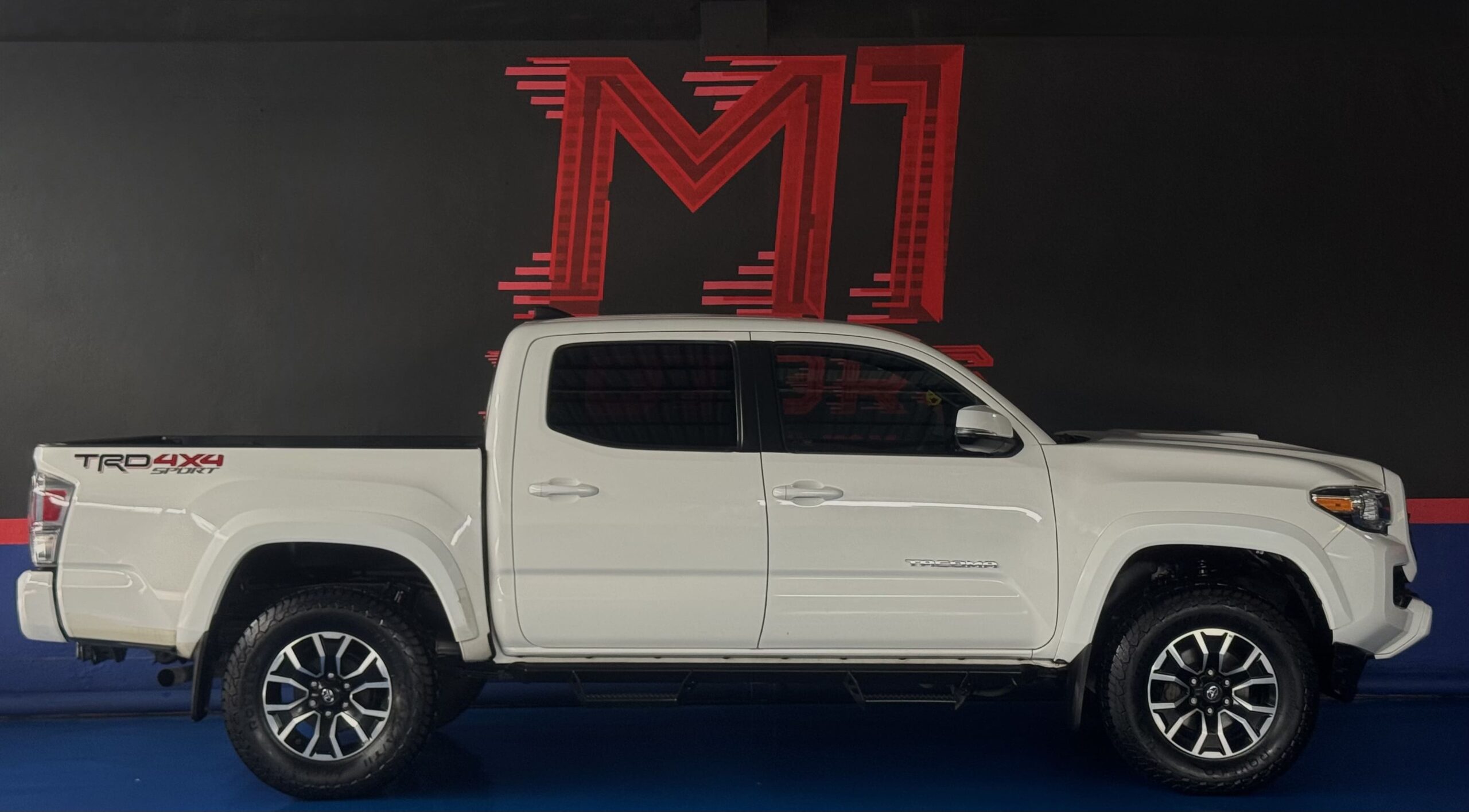 TOYOTA TACOMA TRD SPORT 2022