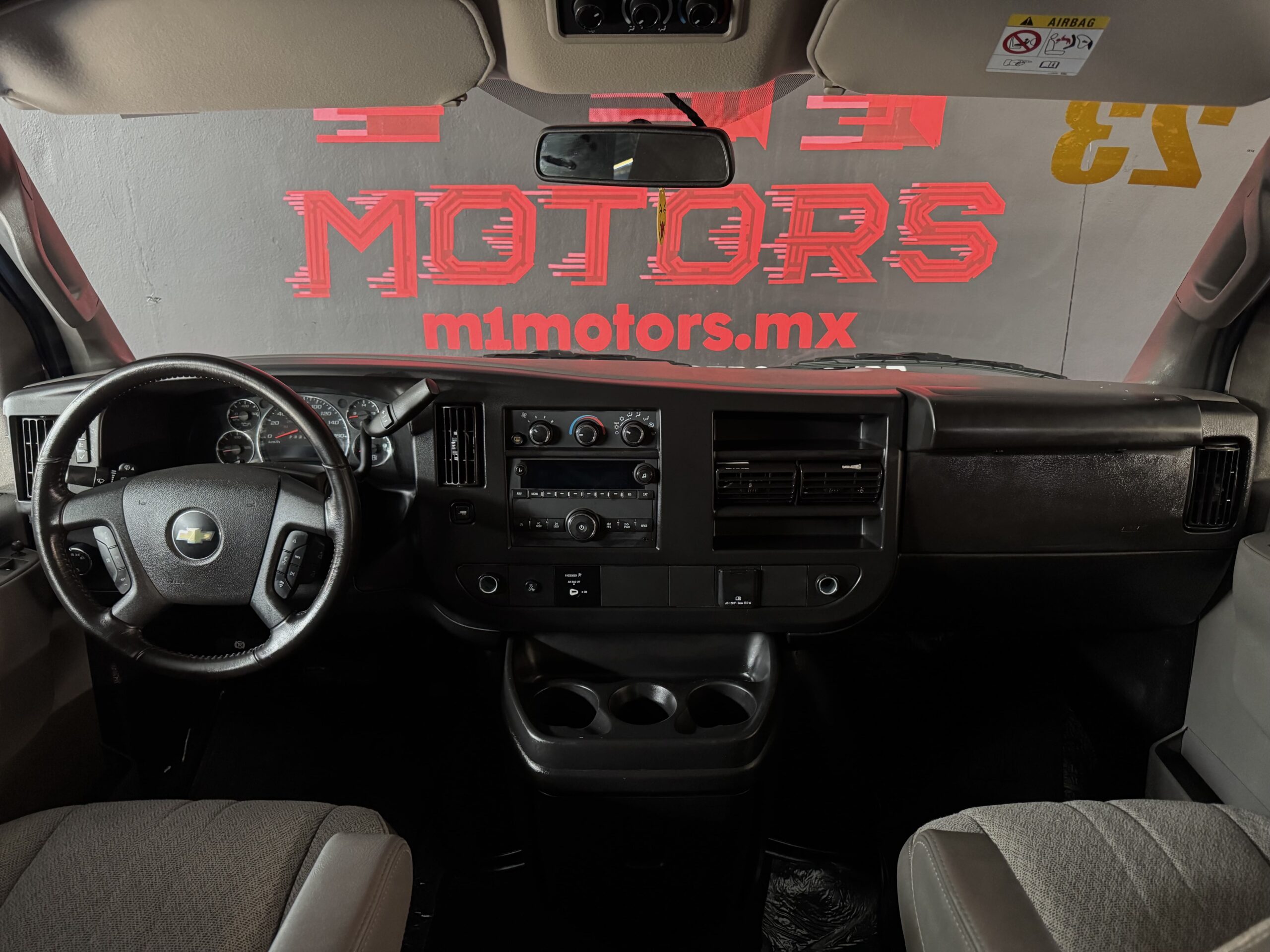 CHEVROLET EXPRESS VAN LS 12PAS 2023