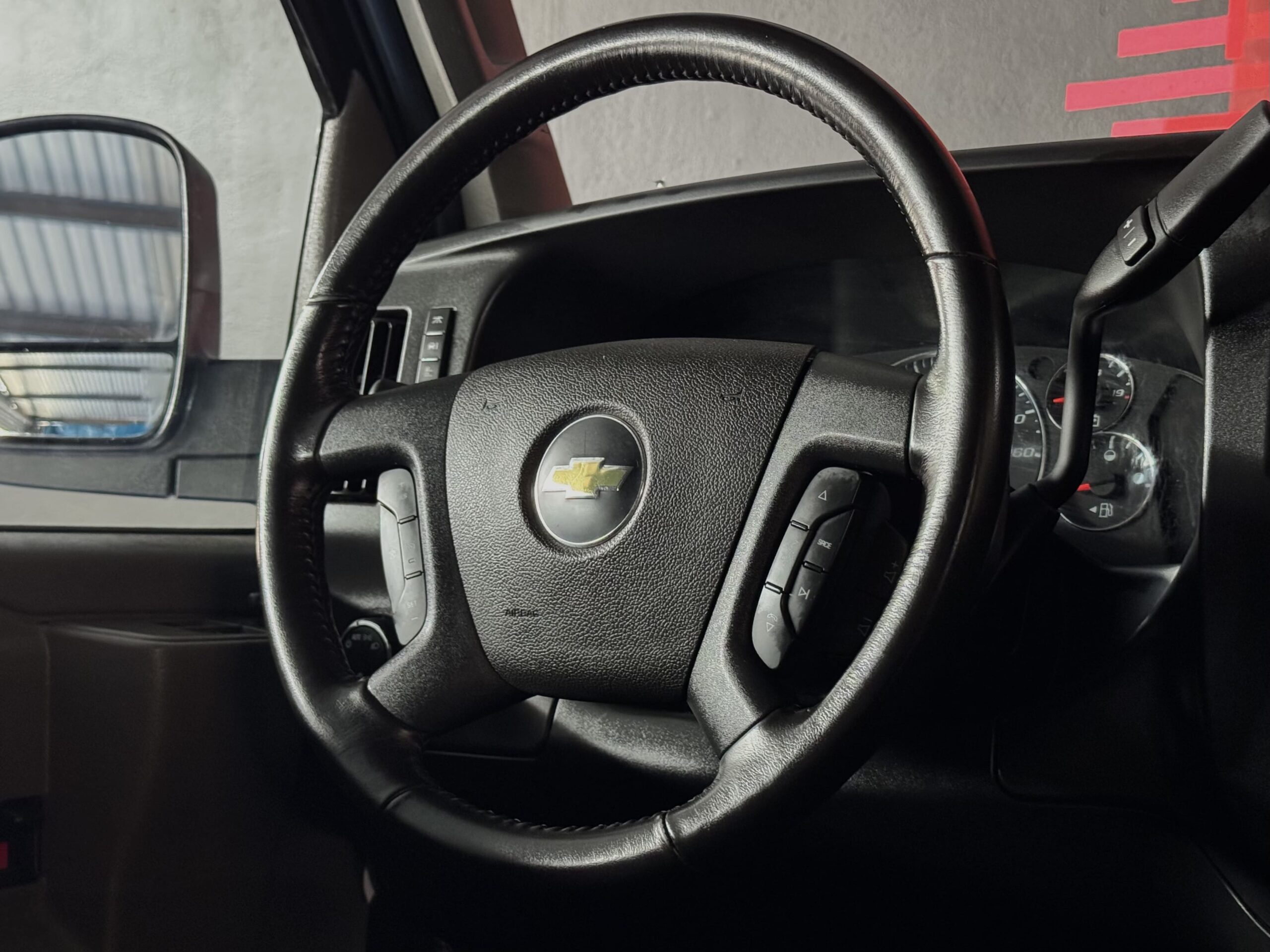 CHEVROLET EXPRESS VAN LS 12PAS 2023