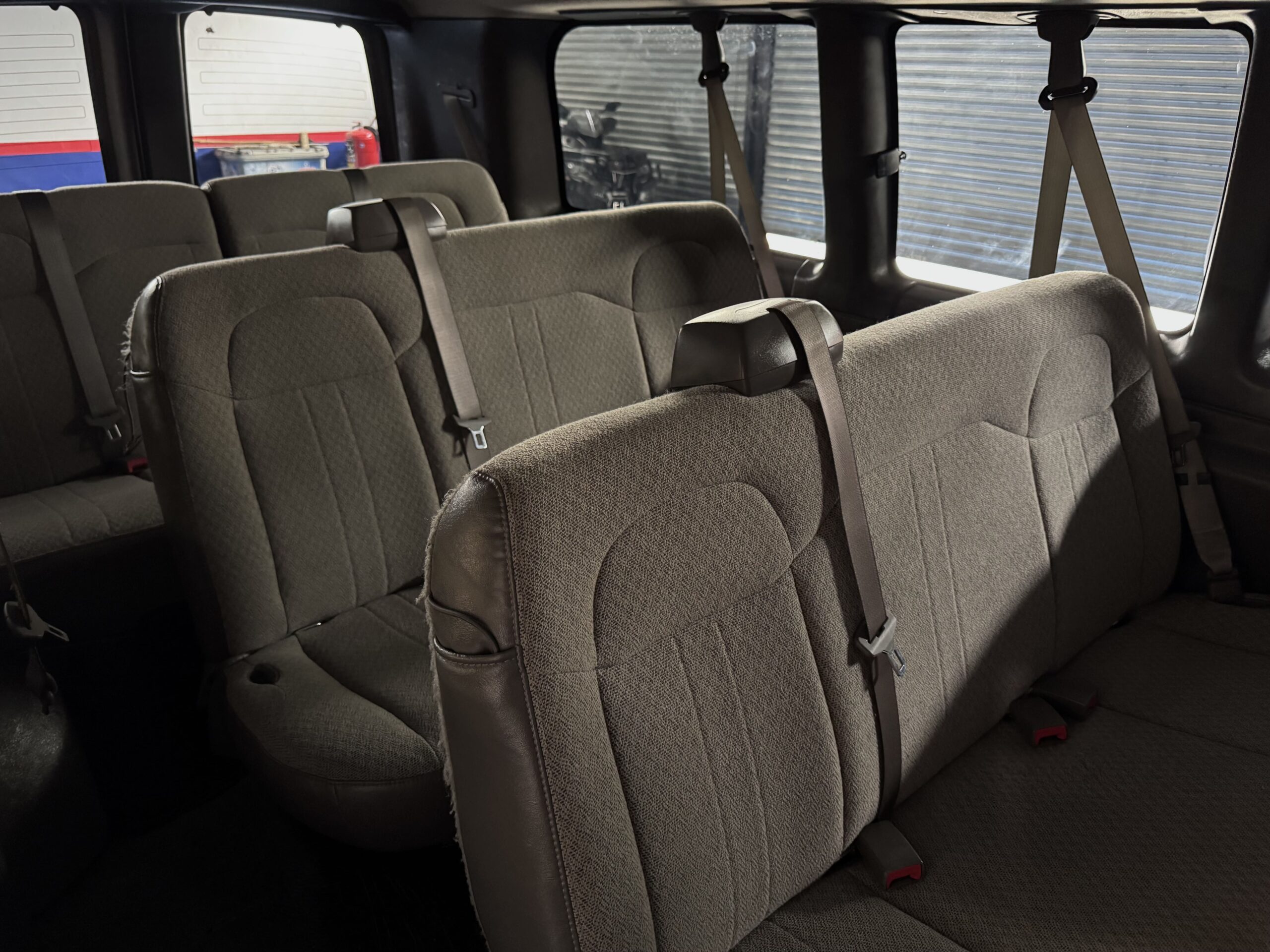 CHEVROLET EXPRESS VAN LS 12PAS 2023
