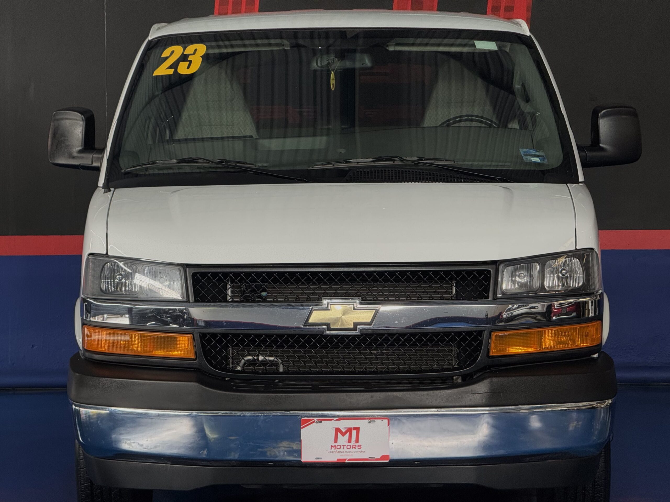 CHEVROLET EXPRESS VAN LS 12PAS 2023
