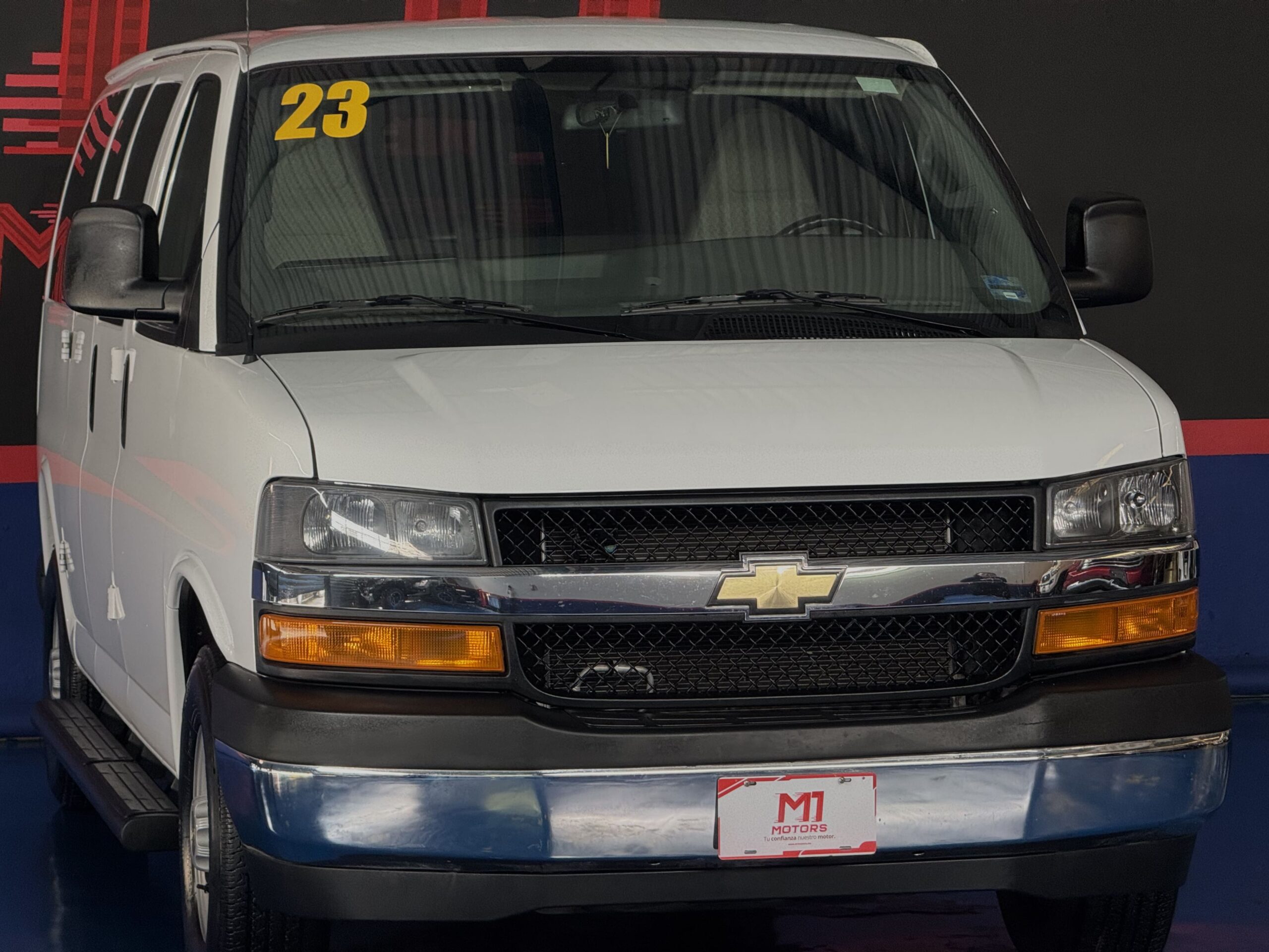 CHEVROLET EXPRESS VAN LS 12PAS 2023