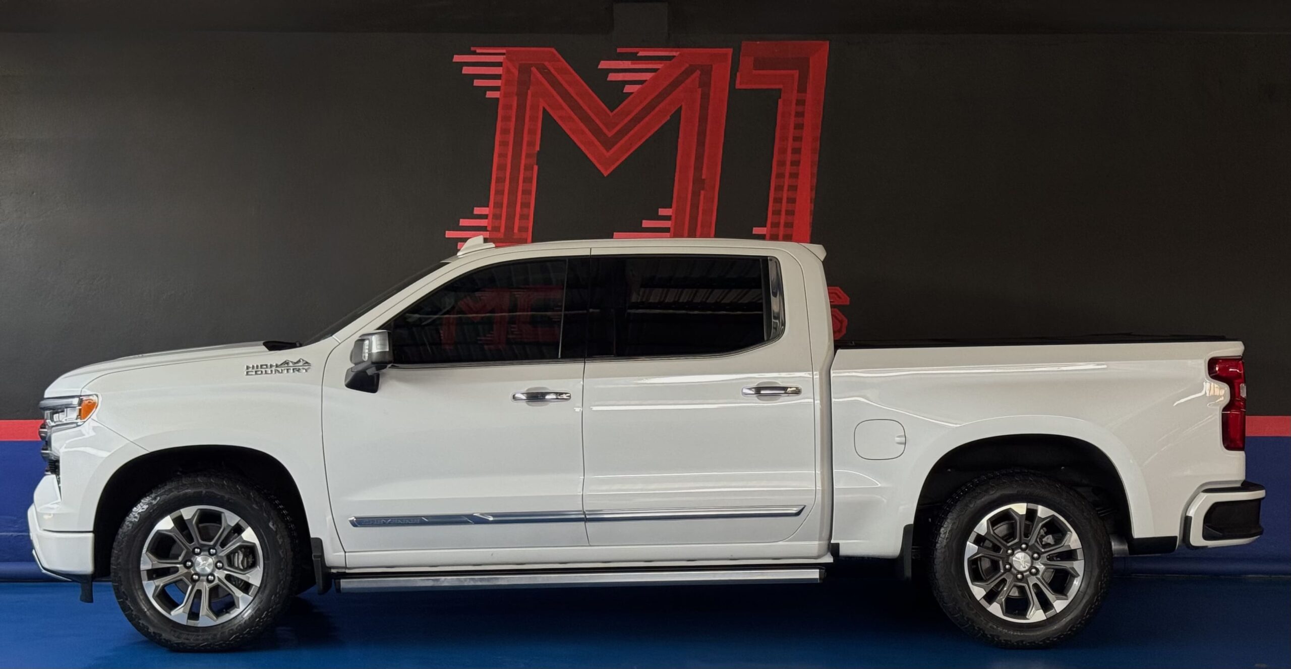 CHEVROLET CHEYENNE HIGH COUNTRY DOBLE CABINA 2023