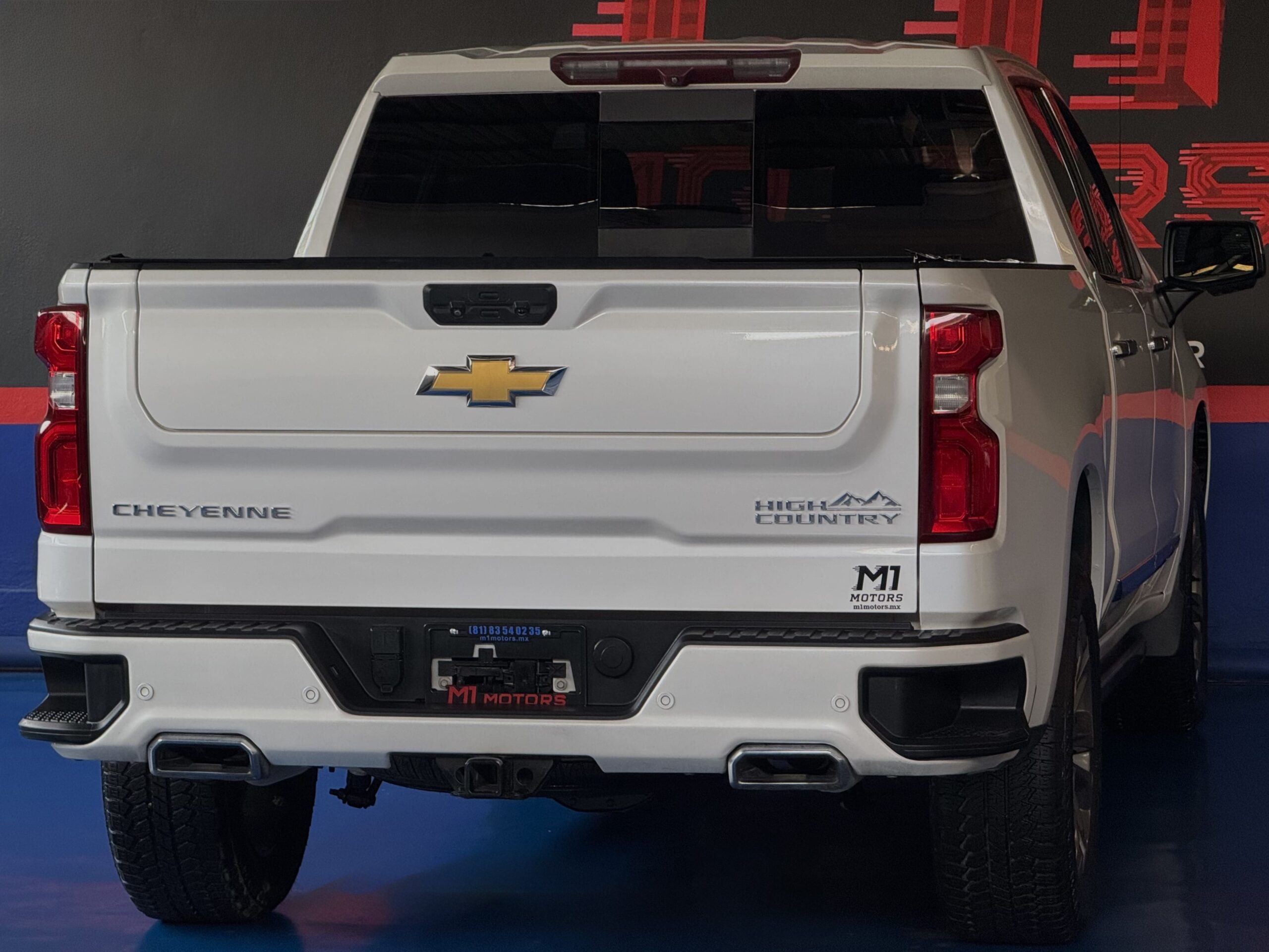 CHEVROLET CHEYENNE HIGH COUNTRY DOBLE CABINA 2023