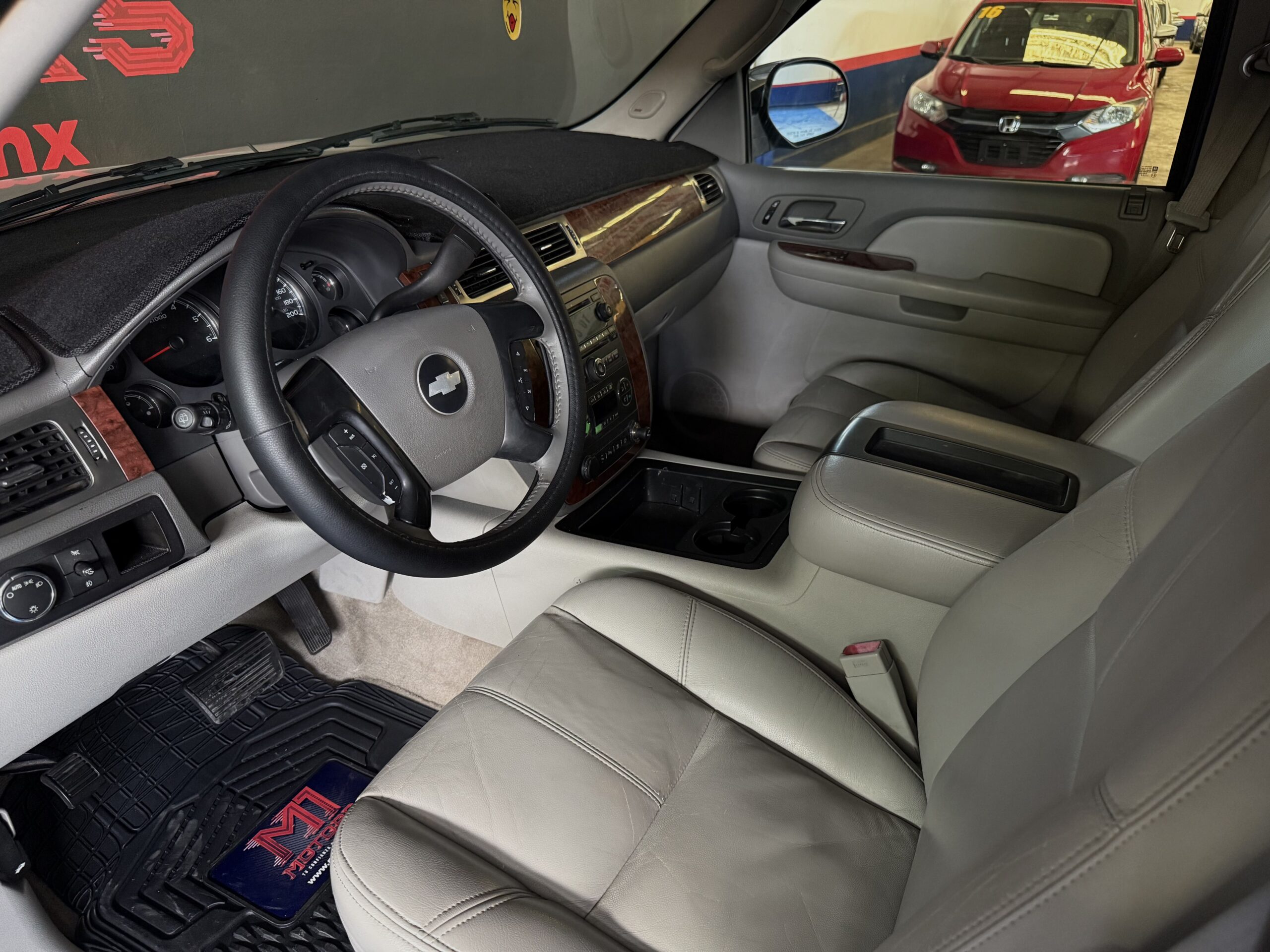 CHEVROLET SUBURBAN 4X2 2007