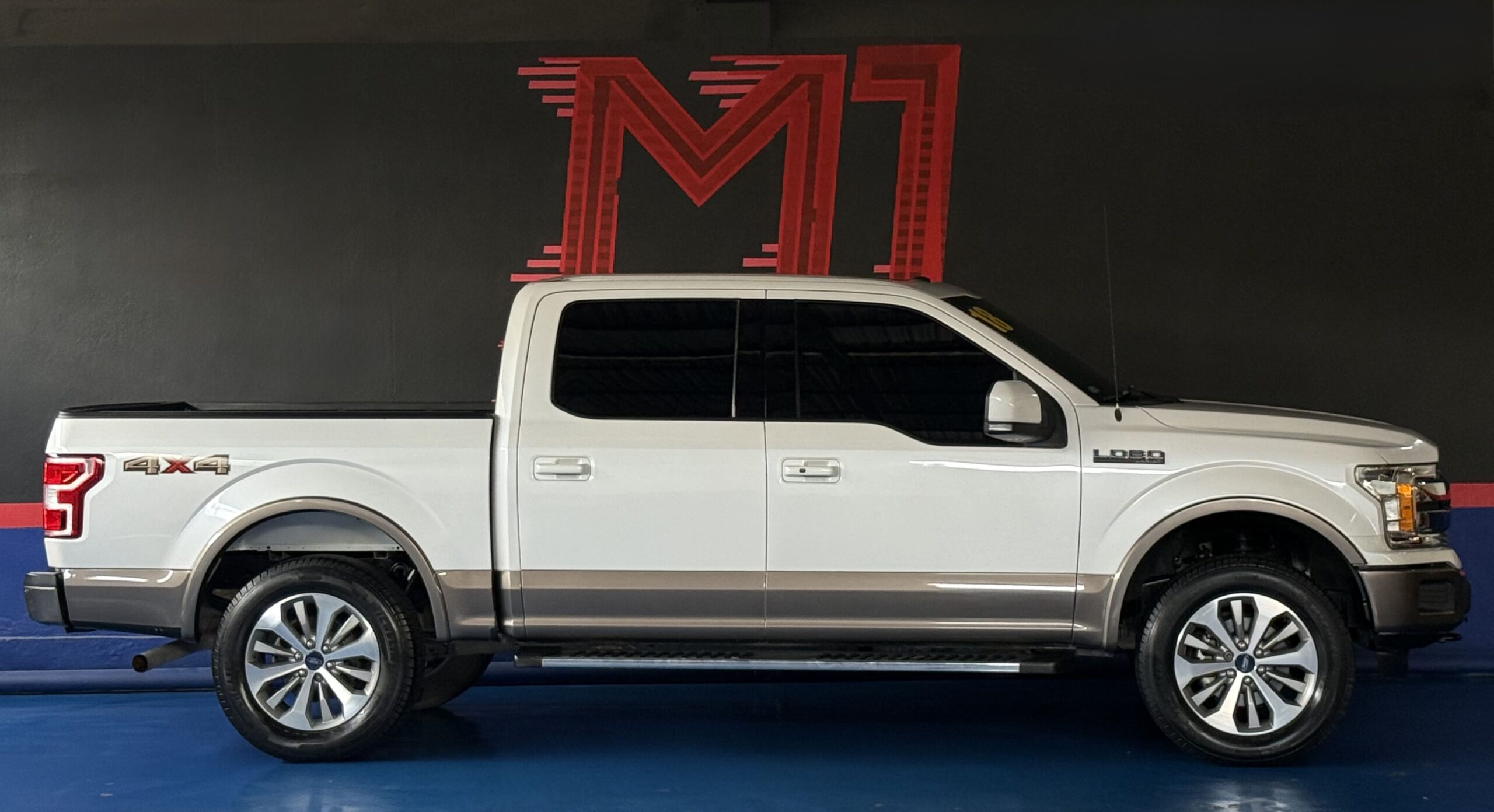 FORD LOBO LARIAT 4X4 CREW 2018