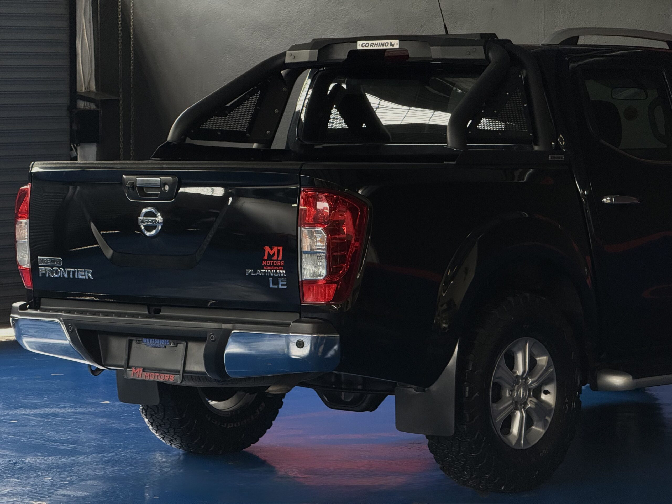 NISSAN NP300 FRONTIER PLATINUM LE 2019