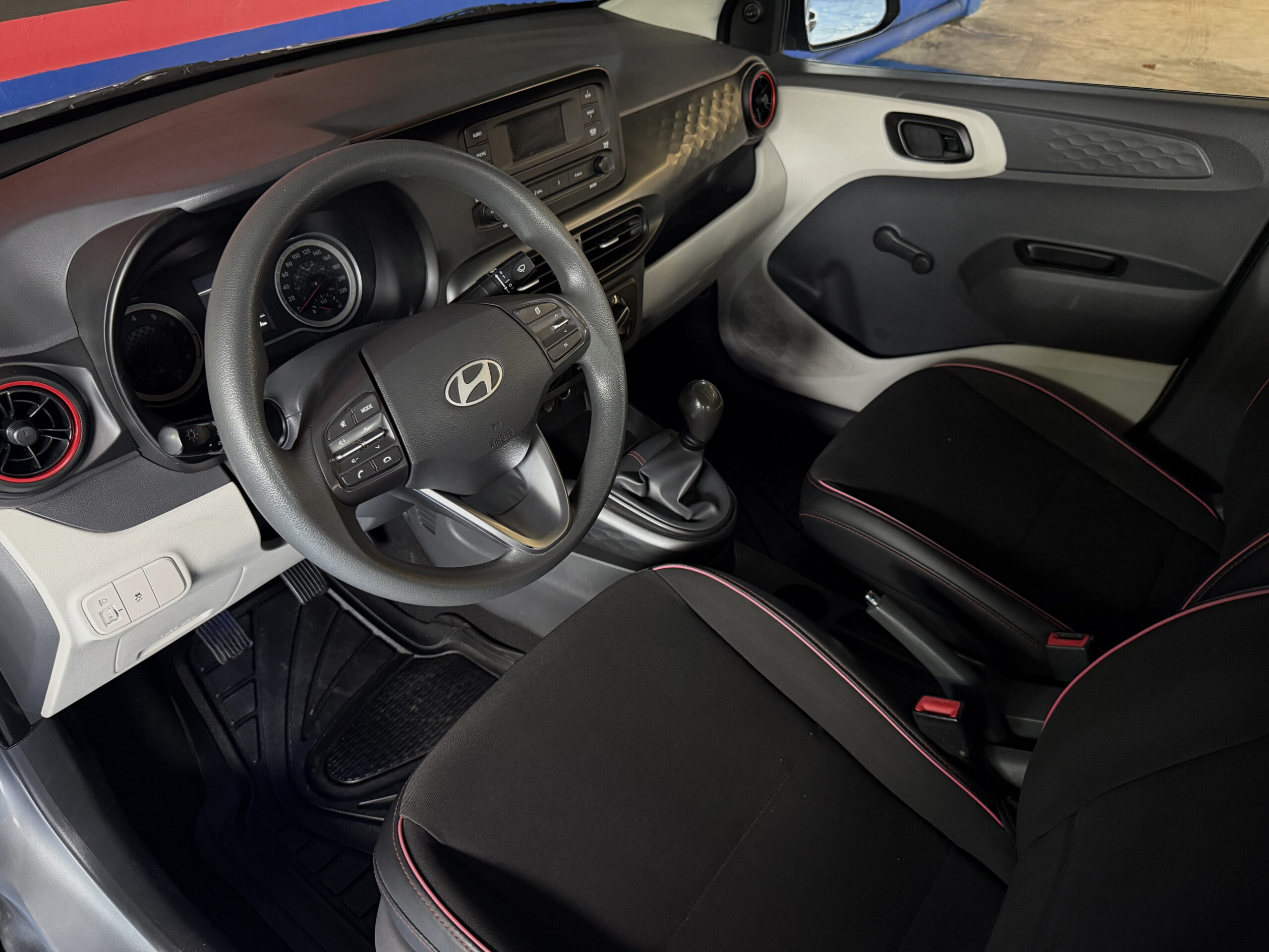 HYUNDAI GRAND i10 SEDAN GL 2024