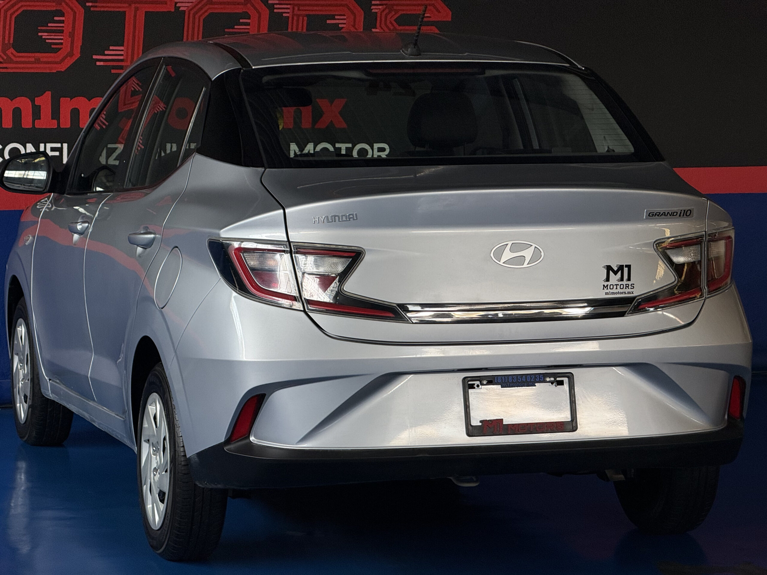 HYUNDAI GRAND i10 SEDAN GL 2024