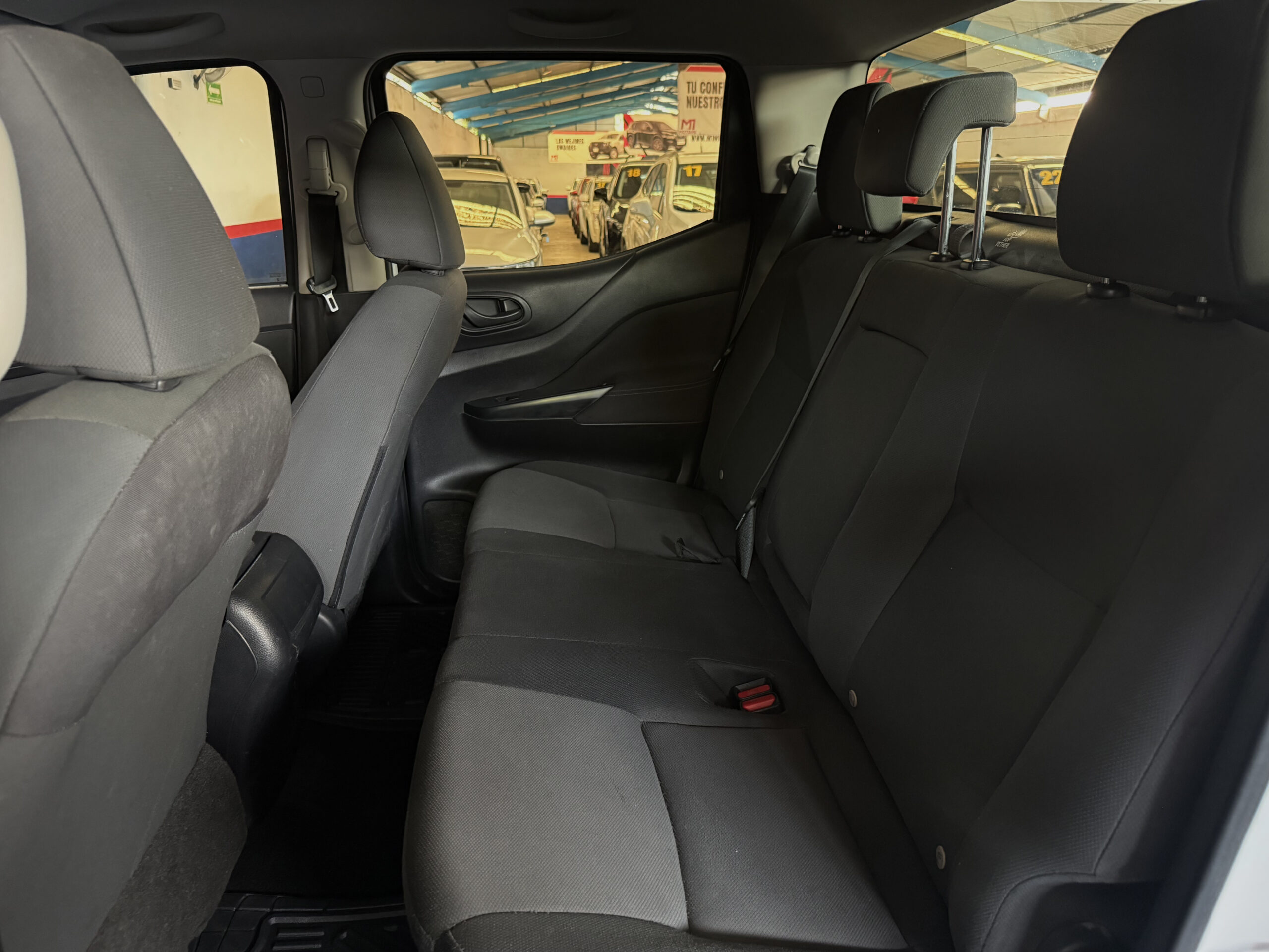 NISSAN FRONTIER SE 2023