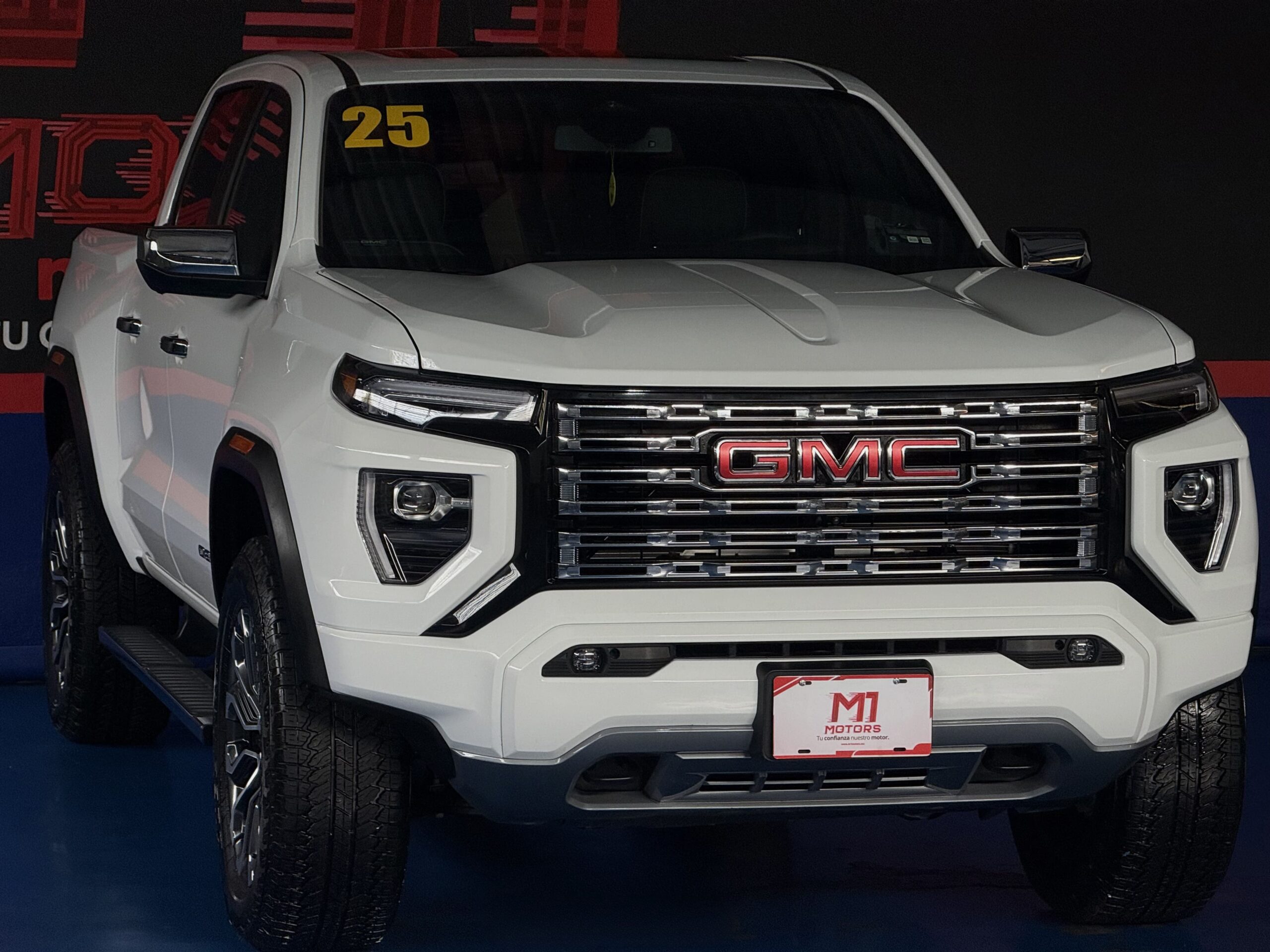 GMC CANYON DENALI