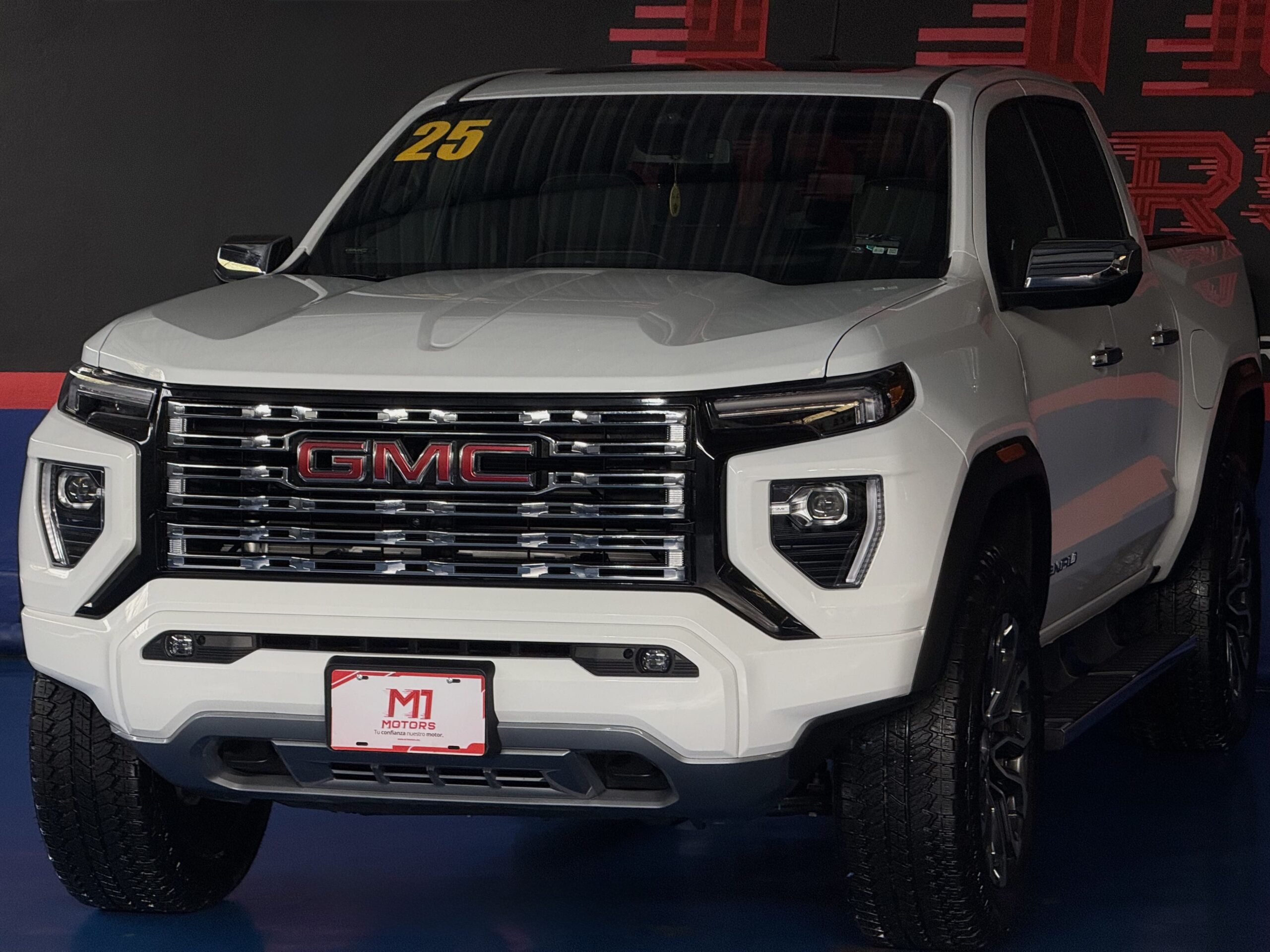 GMC CANYON DENALI