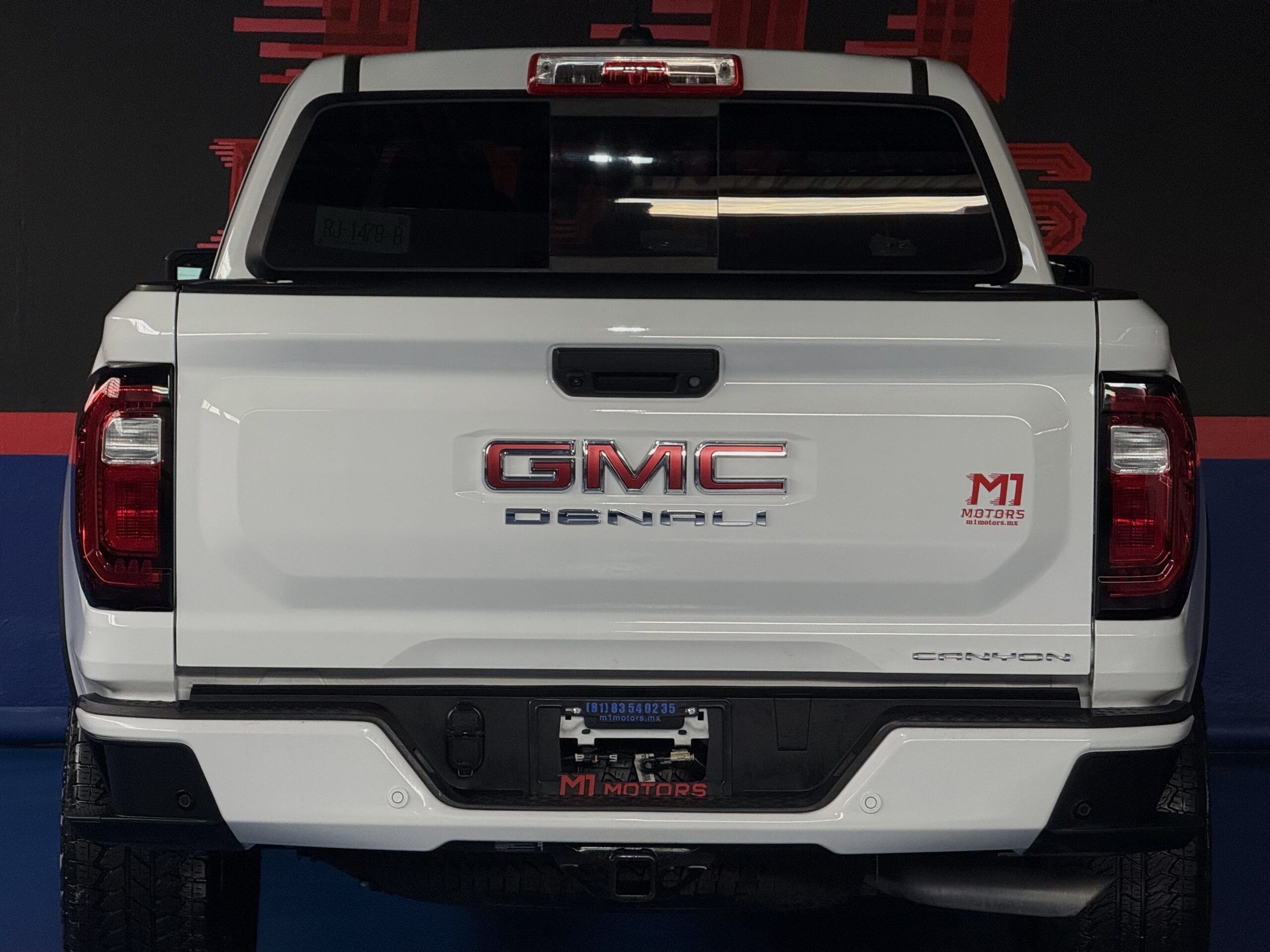 GMC CANYON DENALI