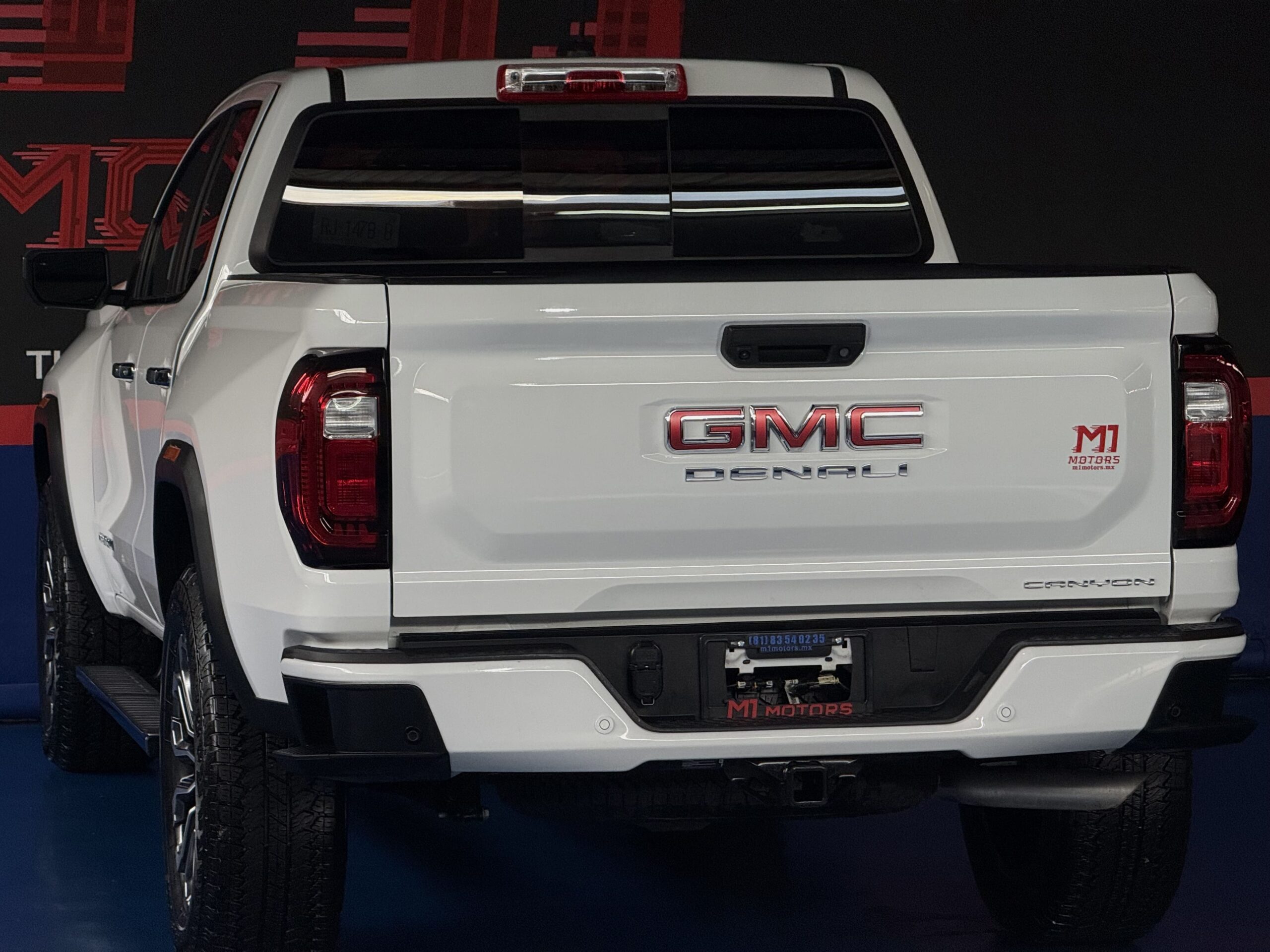 GMC CANYON DENALI