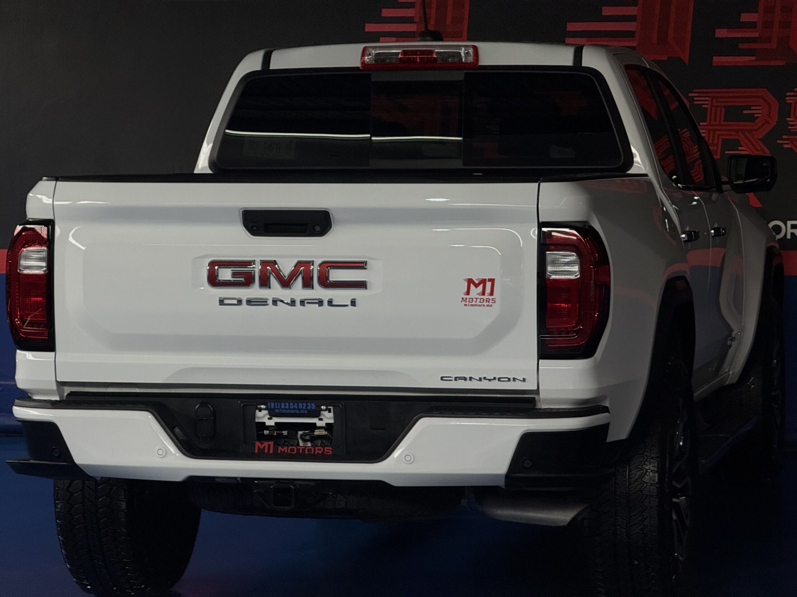 GMC CANYON DENALI