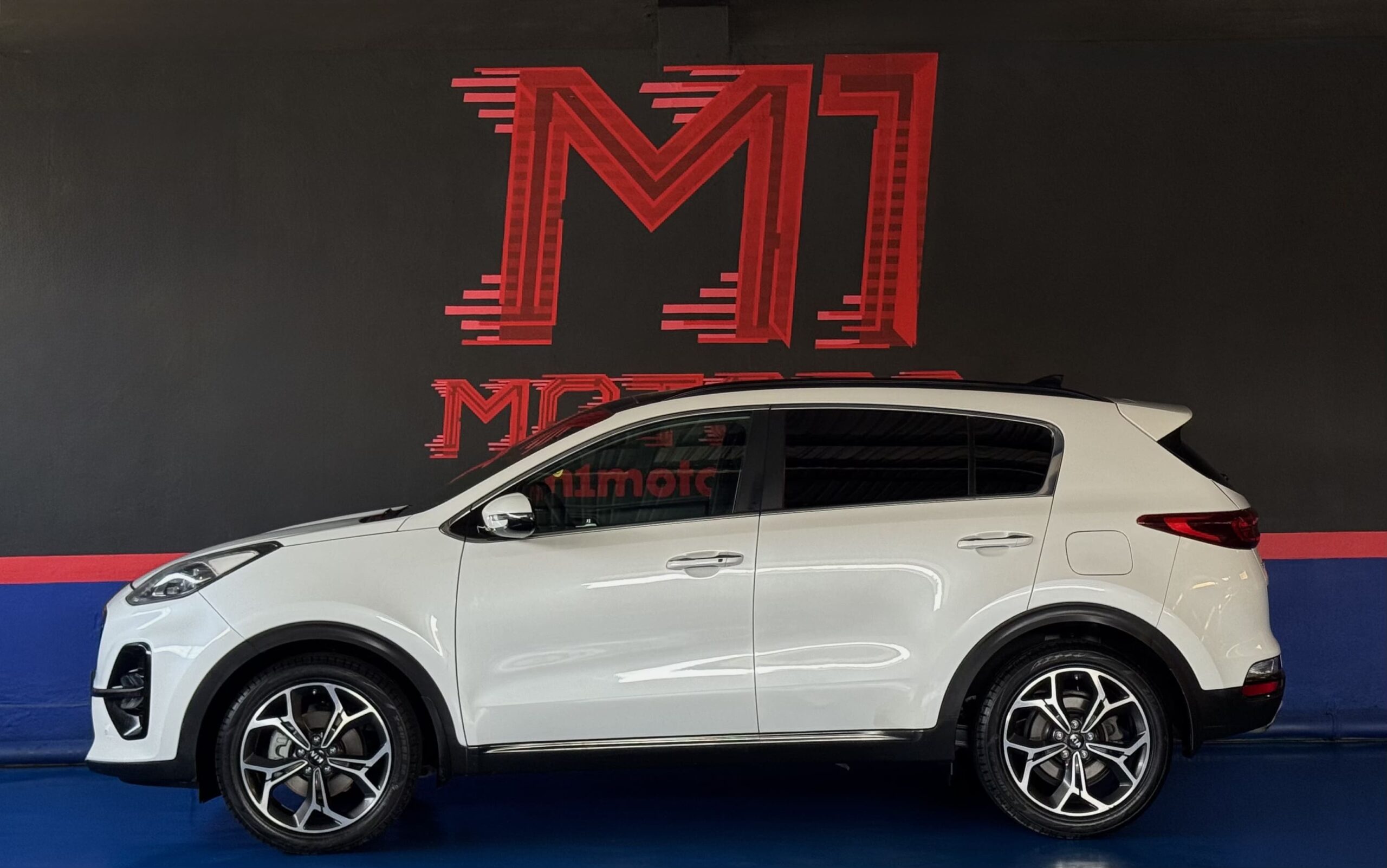 KIA SPORTAGE SX BLANCO 2020
