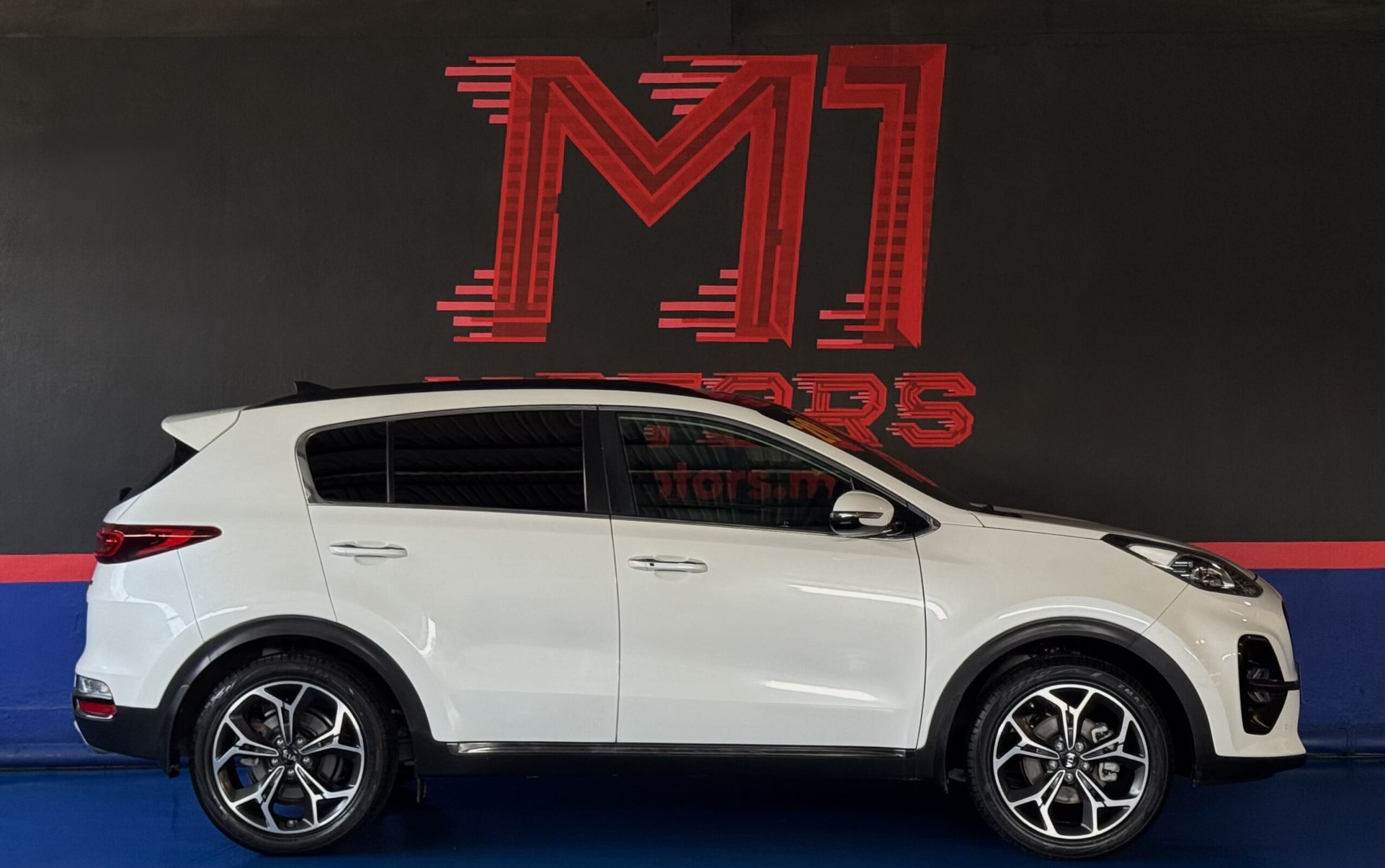 KIA SPORTAGE SX BLANCO 2020