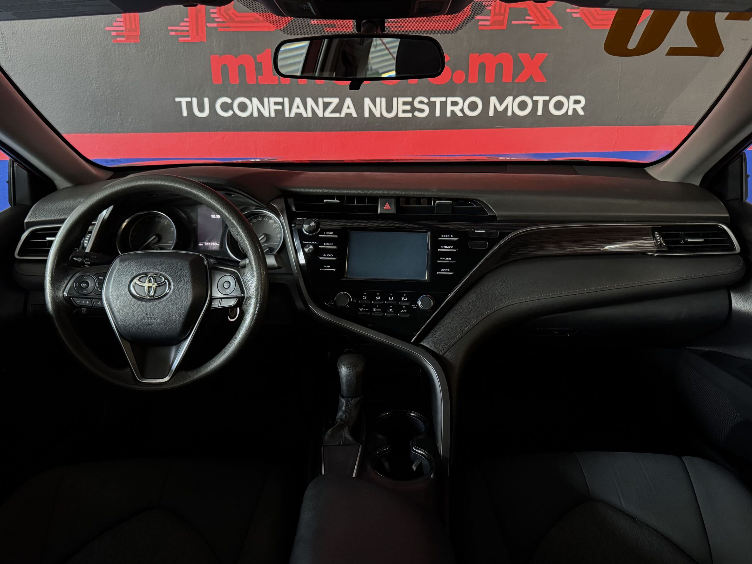 TOYOTA CAMRY LE 2020